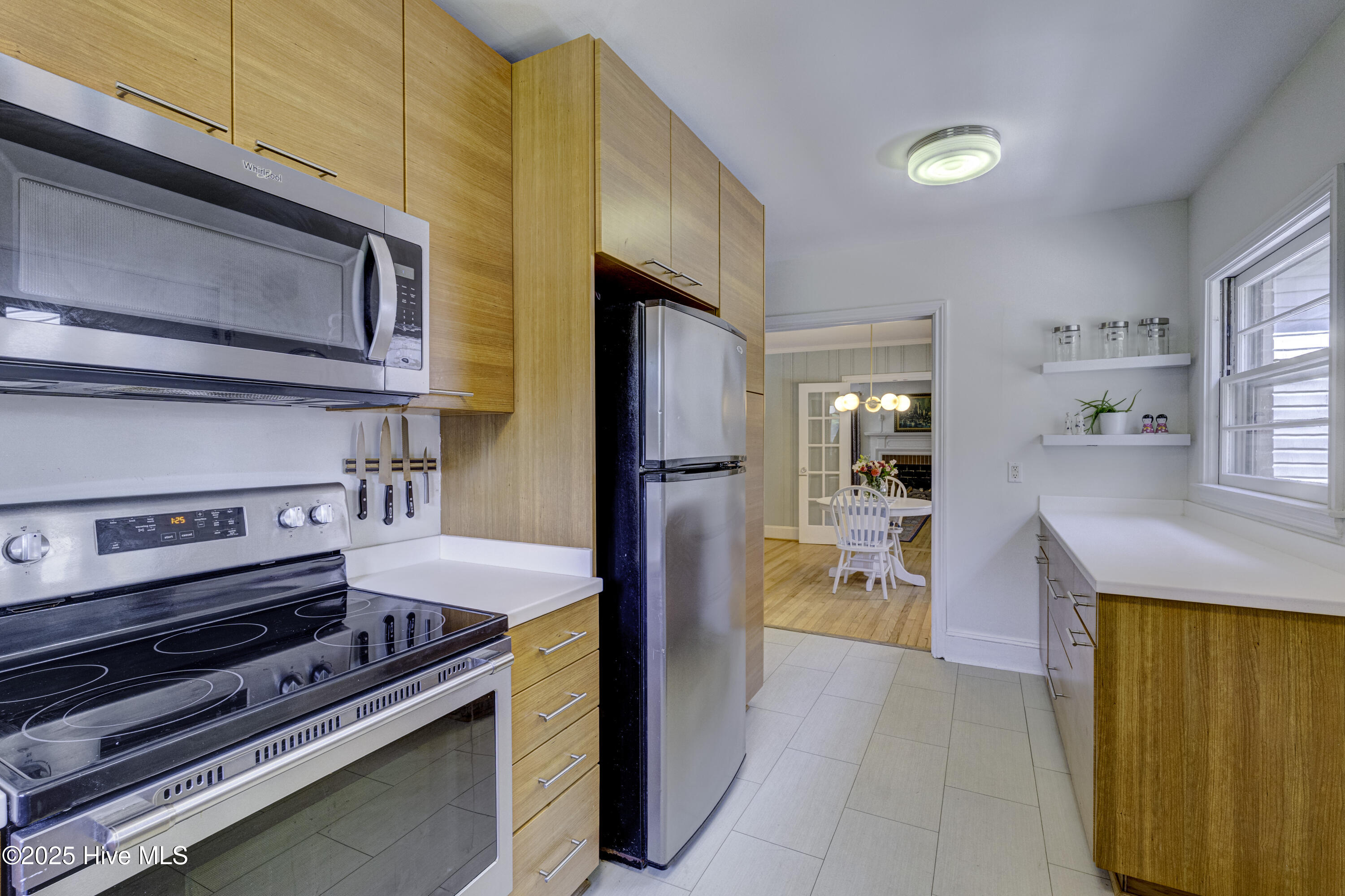 2402 Belvedere Drive