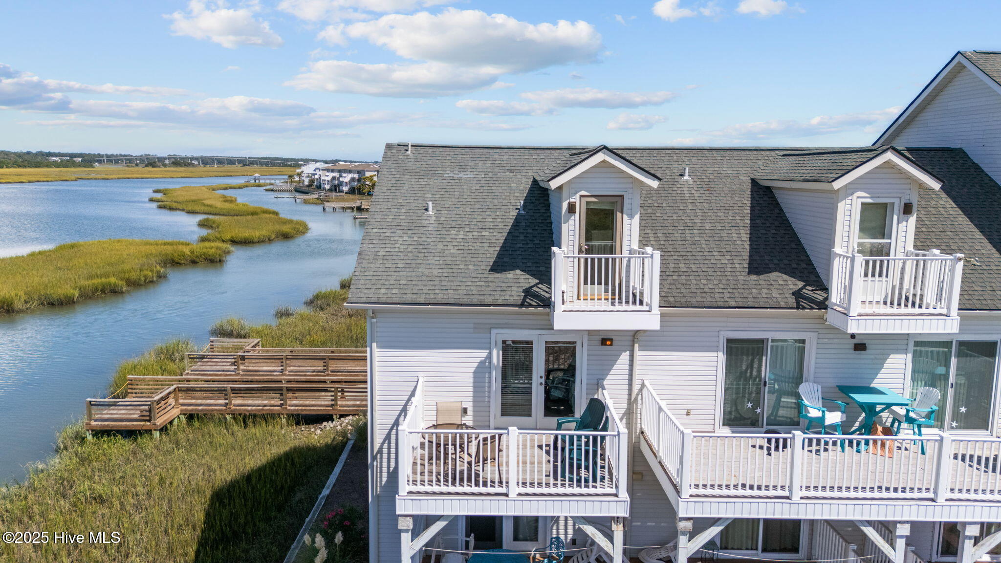 30 Beaufort Street, # J, Ocean Isle Beach Unit: # J