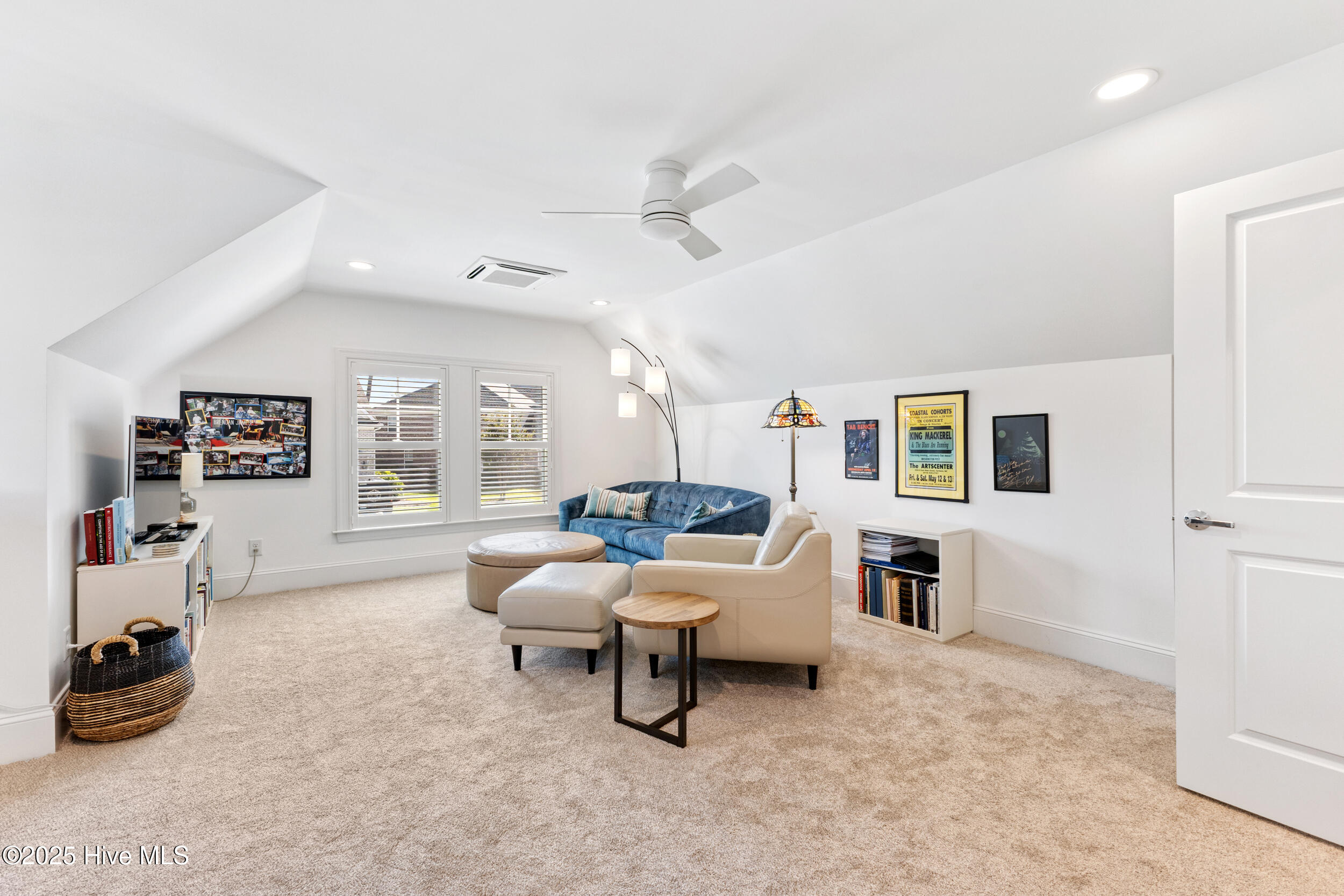 722 Bedminister Lane