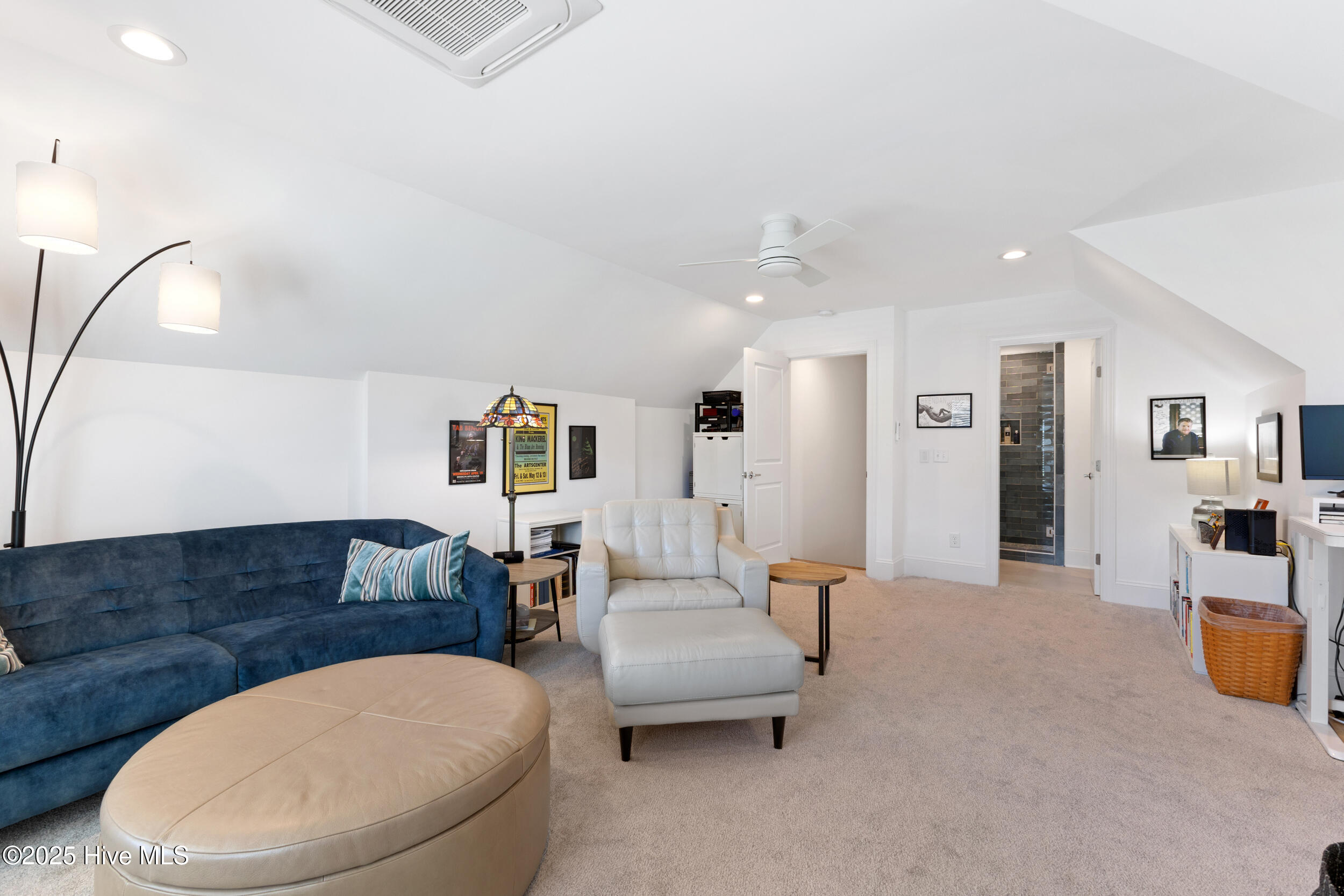 722 Bedminister Lane