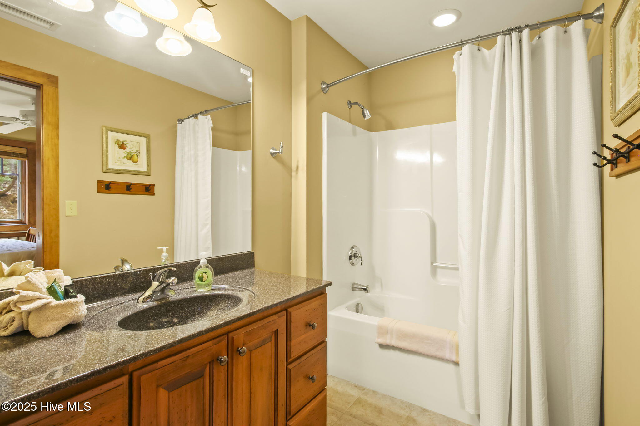 482 Indian Paintbrush Drive, Rl1