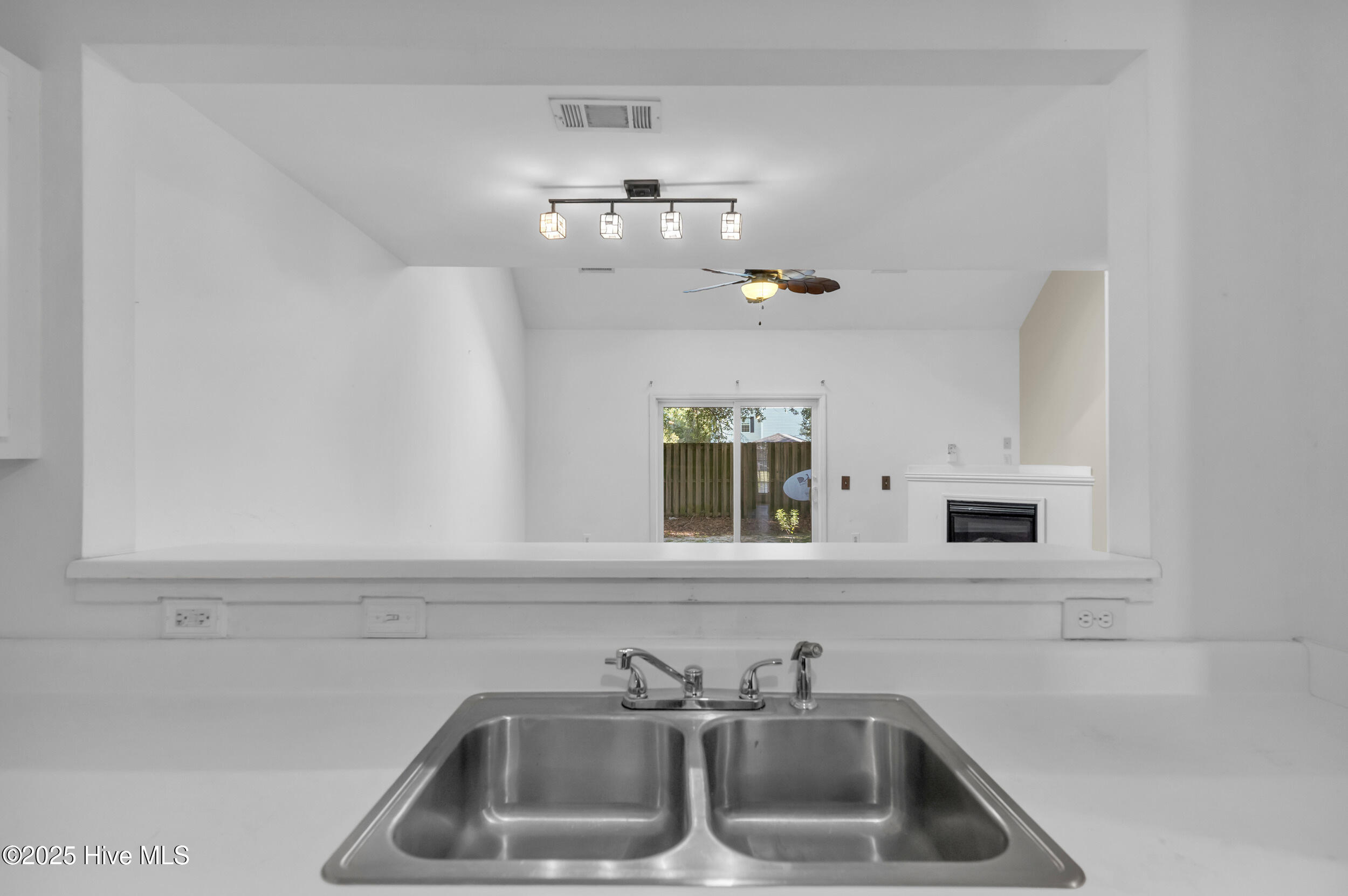 4804 College Road S, Unit 50