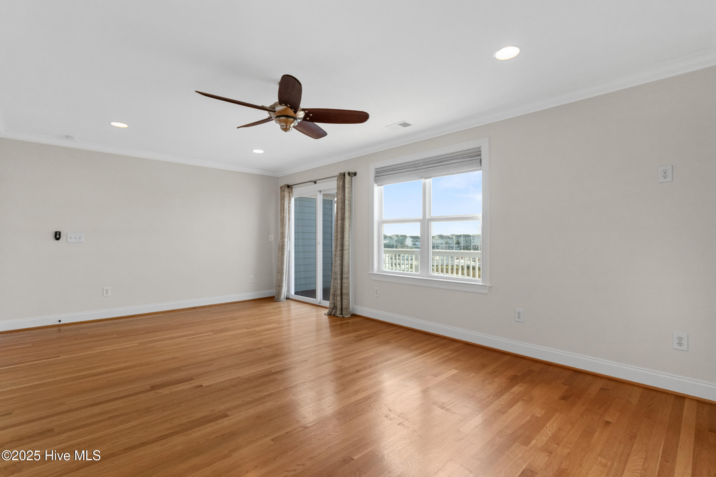 1030 Waterview Court