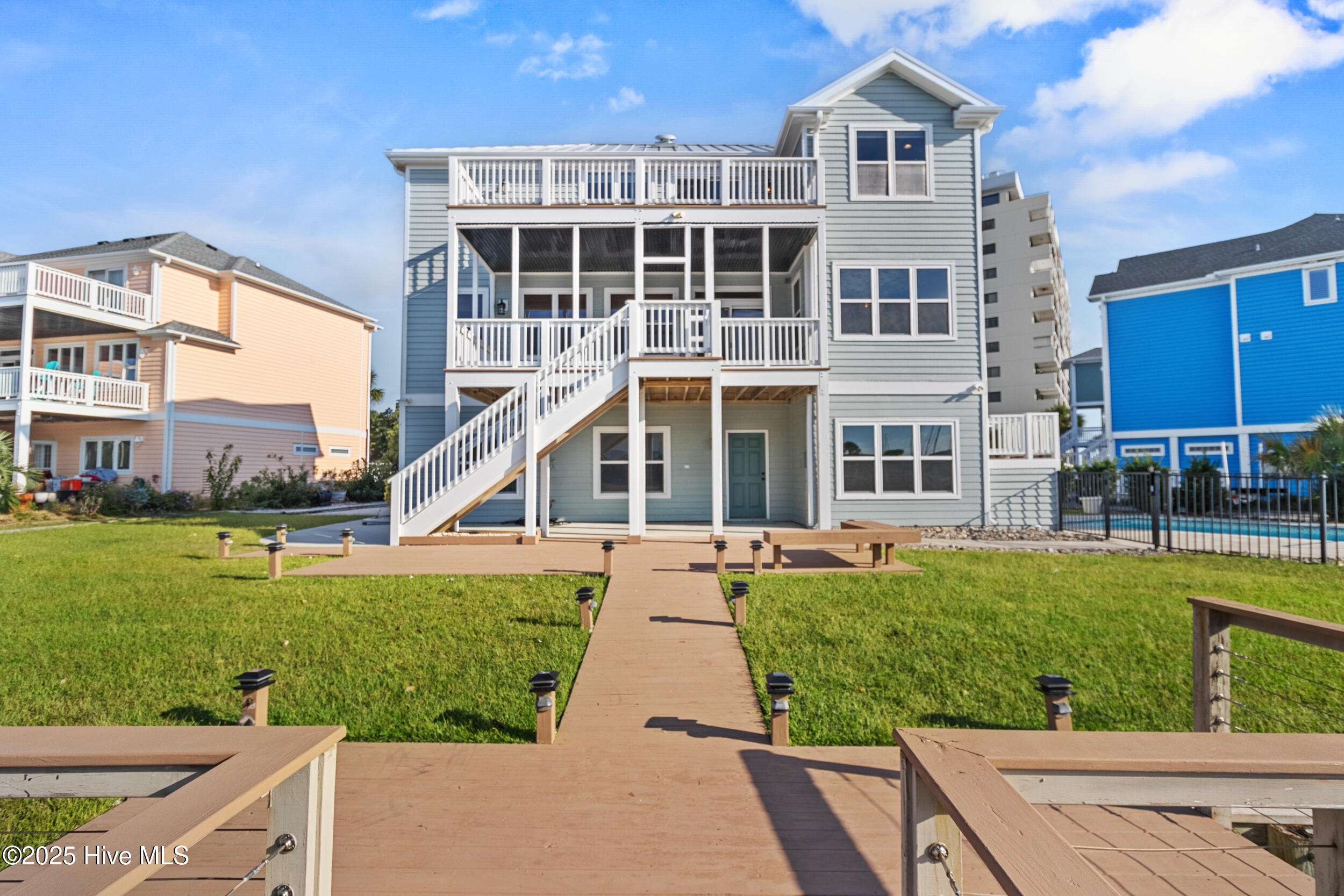 1030 Waterview Court