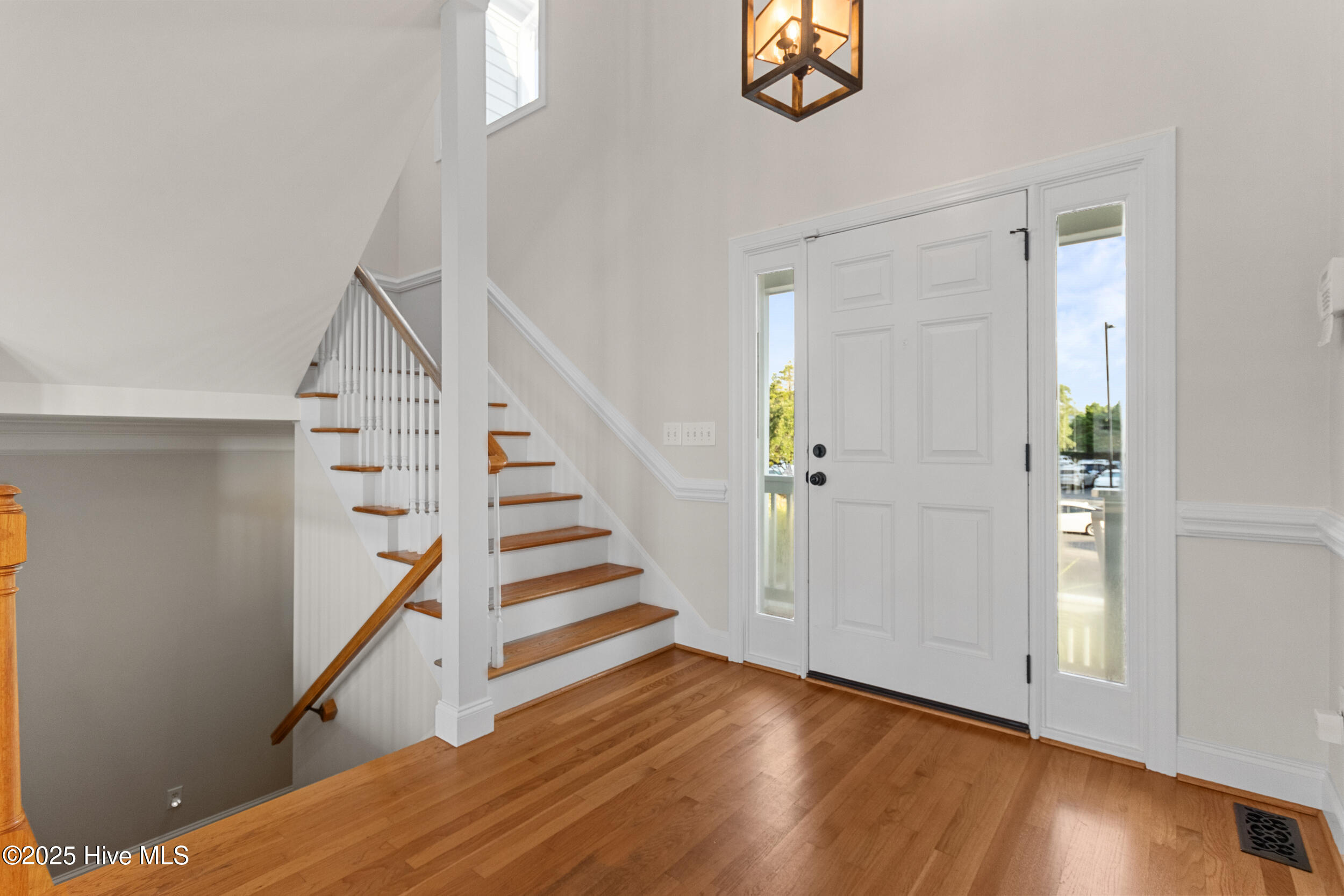 1030 Waterview Court