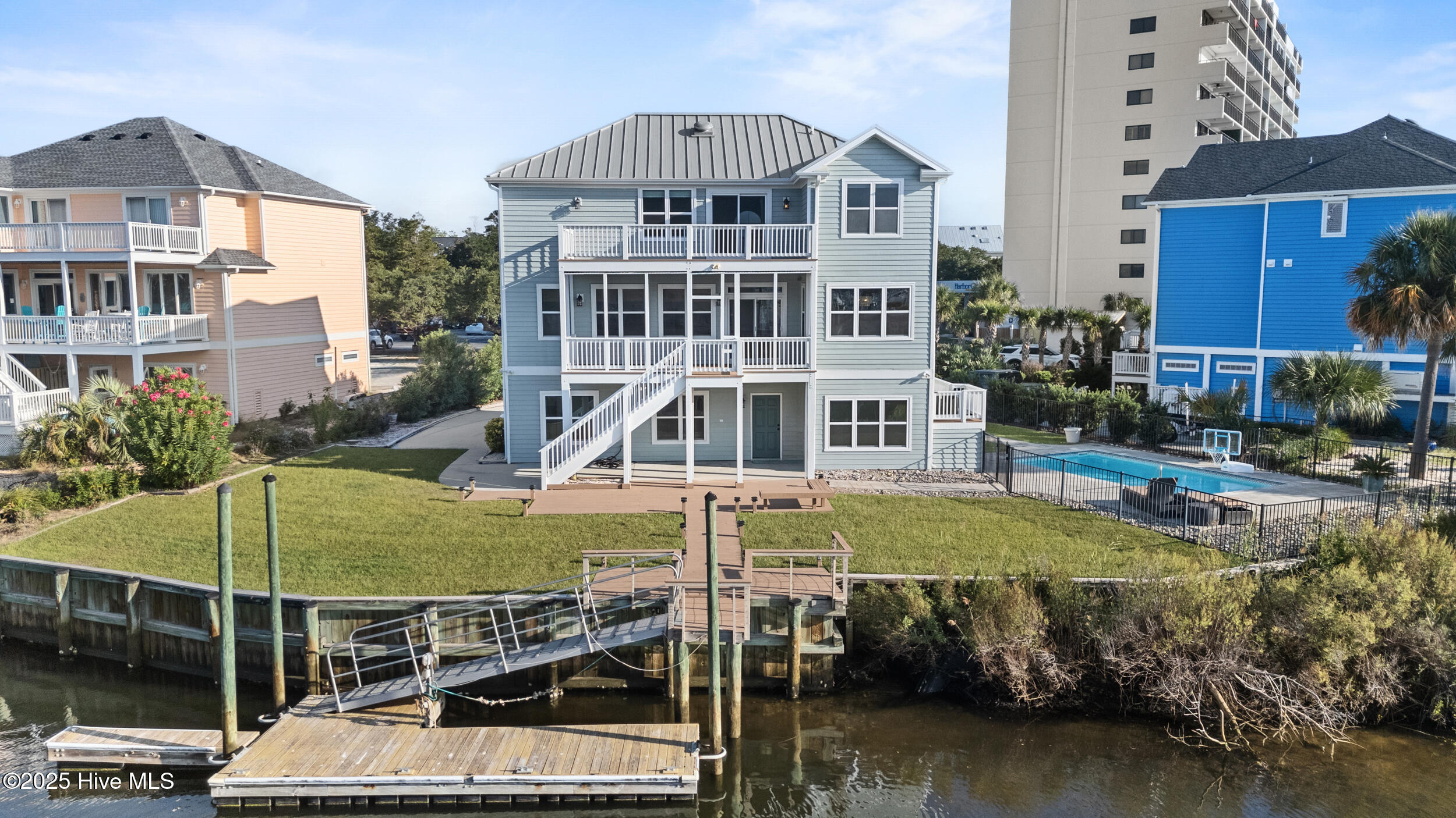 1030 Waterview Court