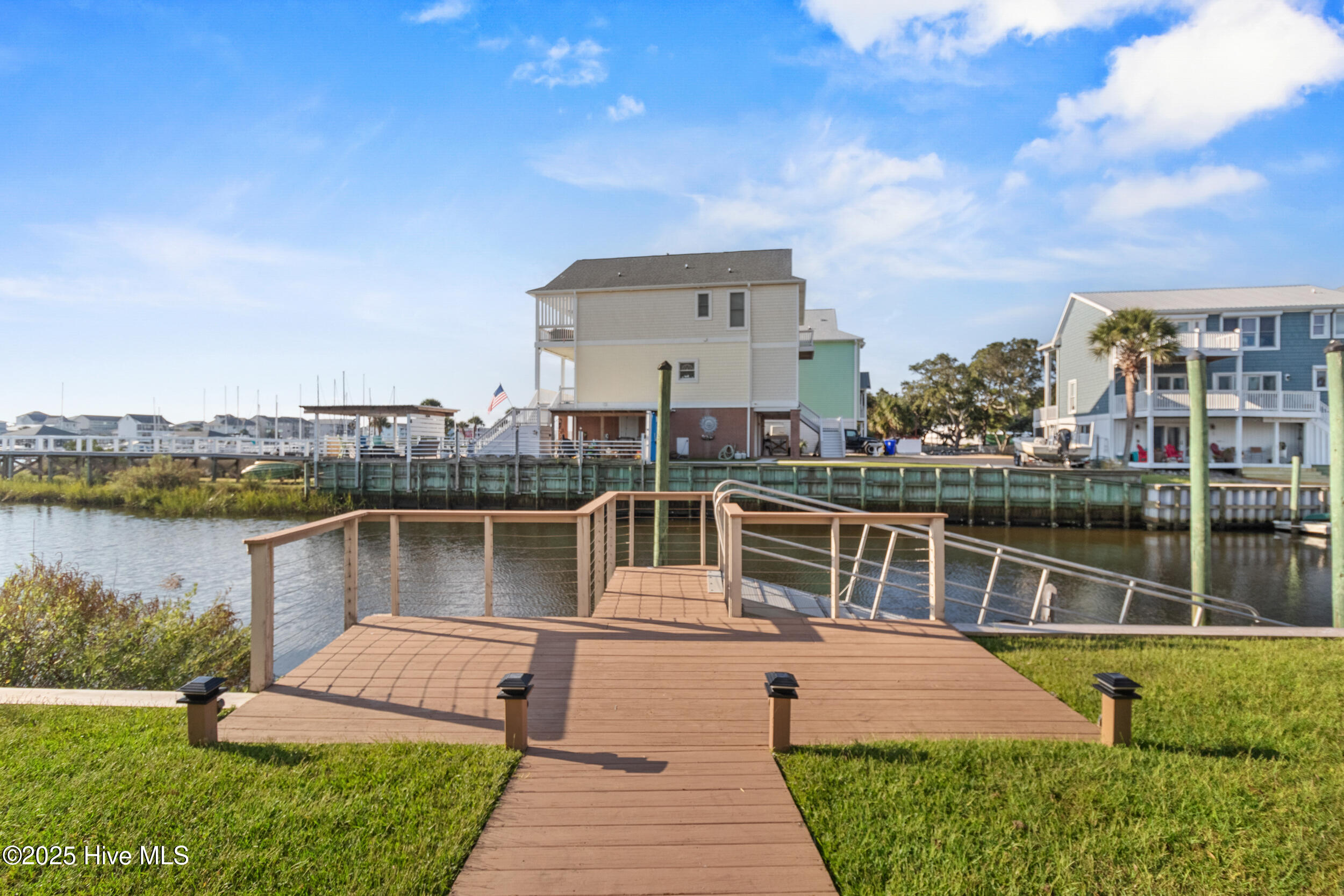 1030 Waterview Court