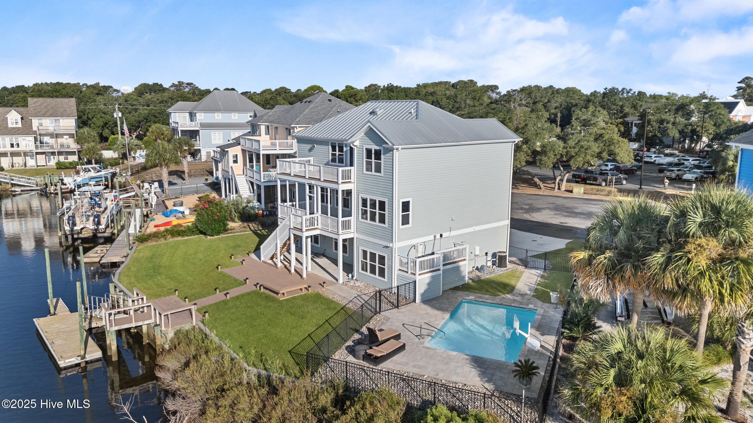 1030 Waterview Court