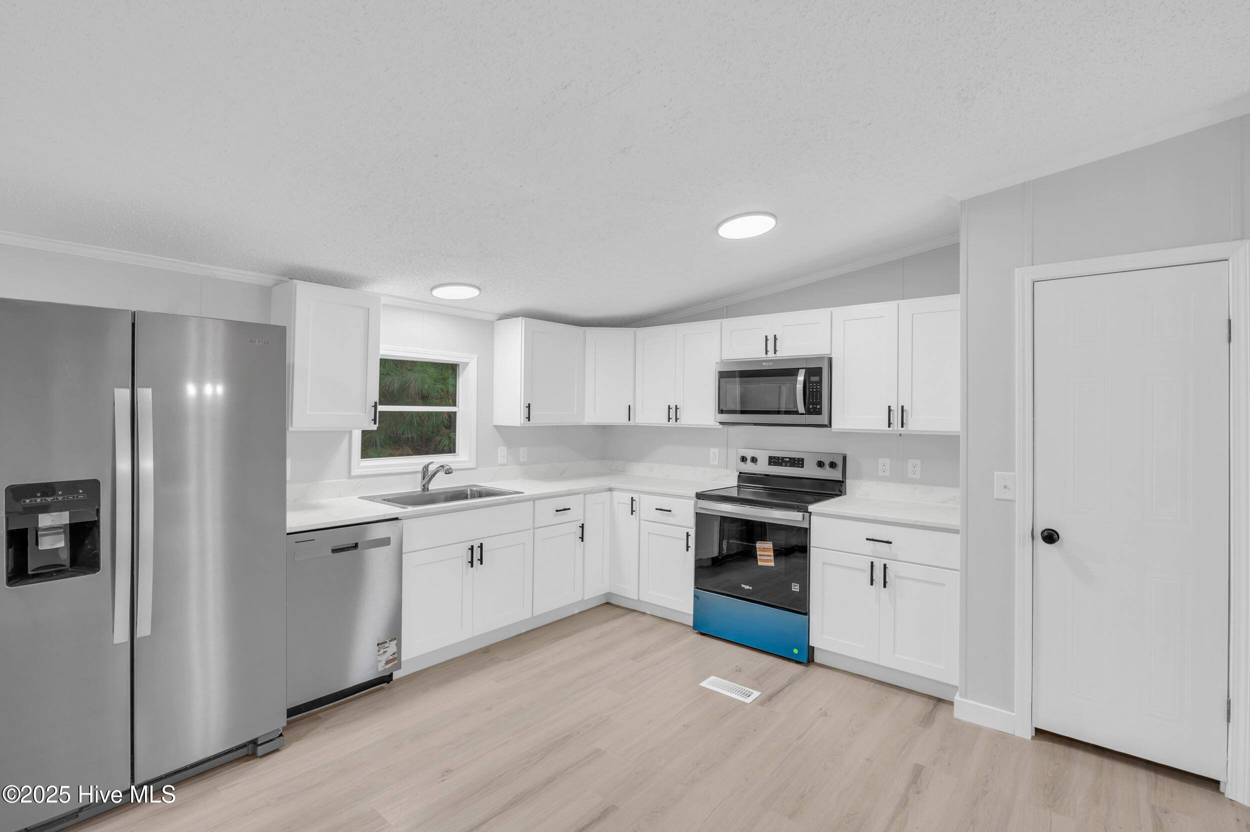 19056 Highway 210 Highway