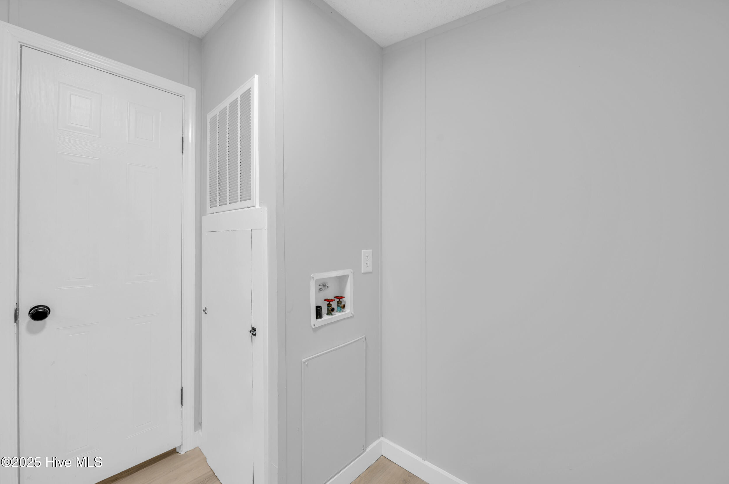 19056 Highway 210 Highway