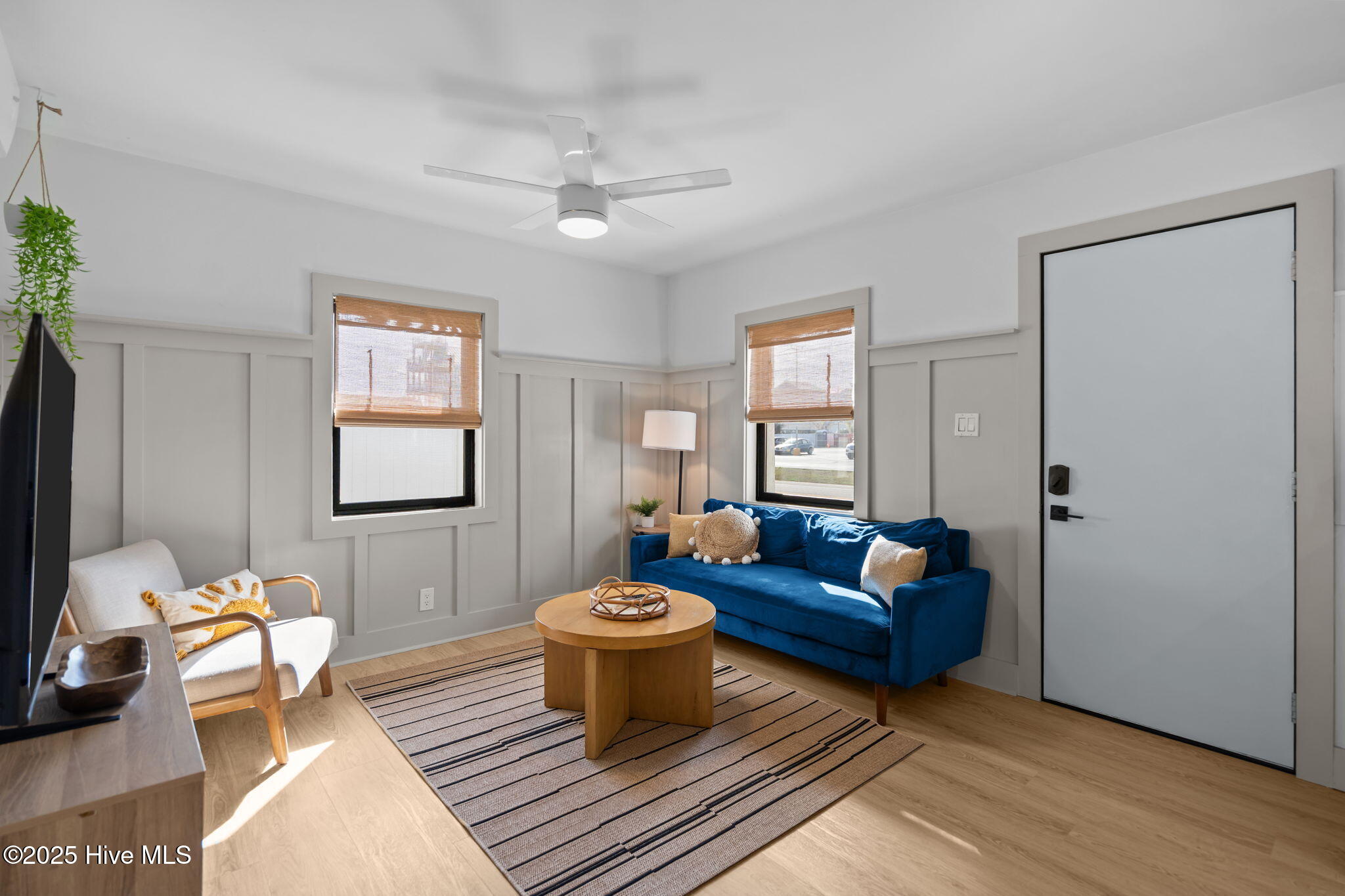 1603 Lake Park Boulevard S