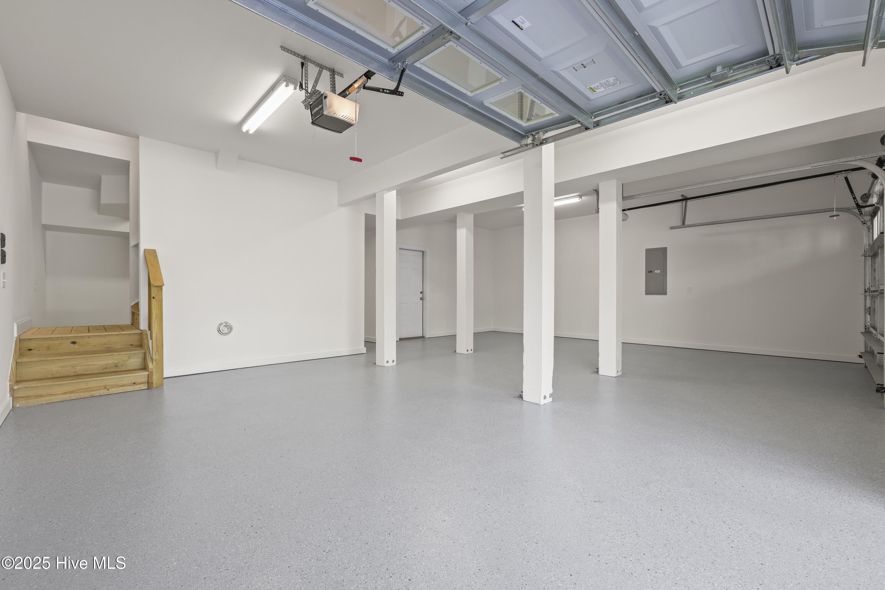 805 S South Carolina Avenue