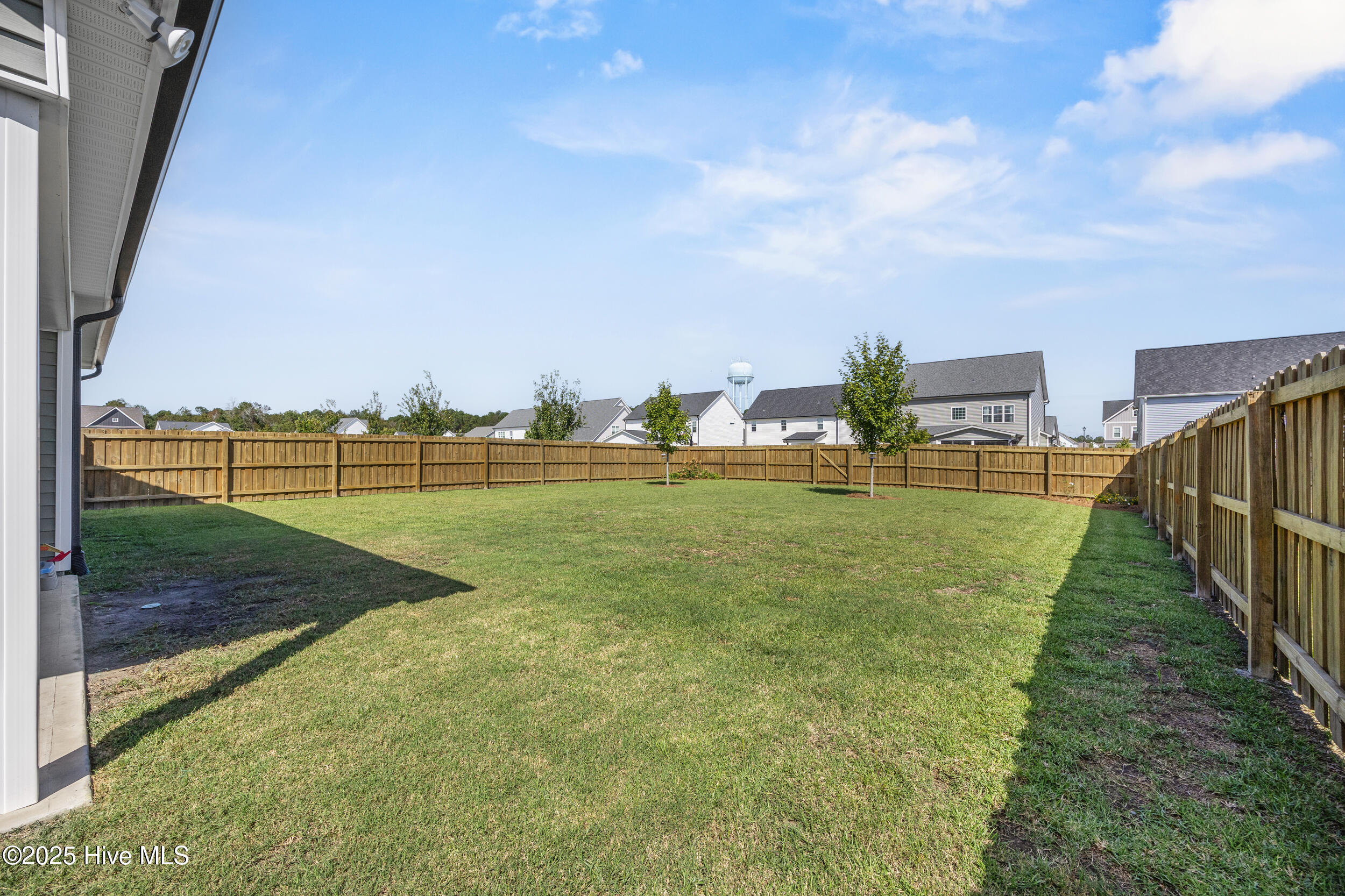 209 W West Yellow Lois Drive