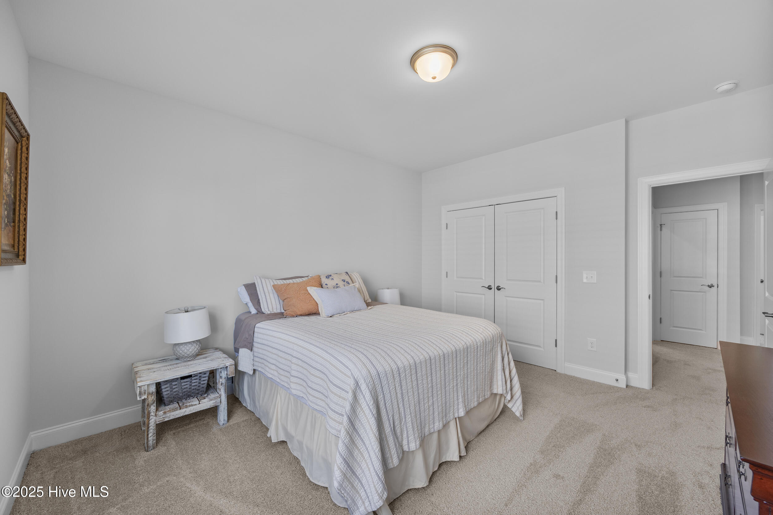 209 W West Yellow Lois Drive