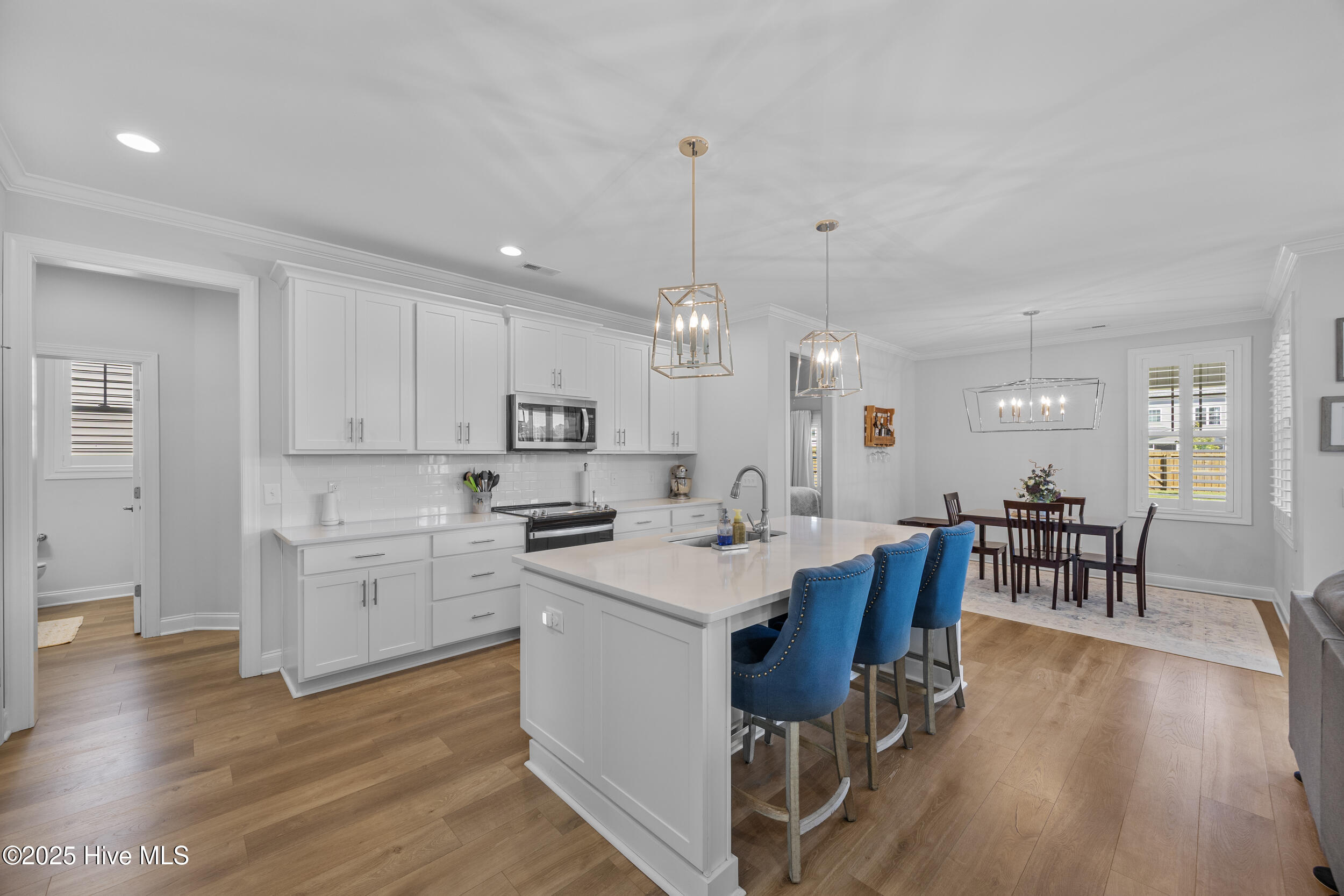 209 W West Yellow Lois Drive