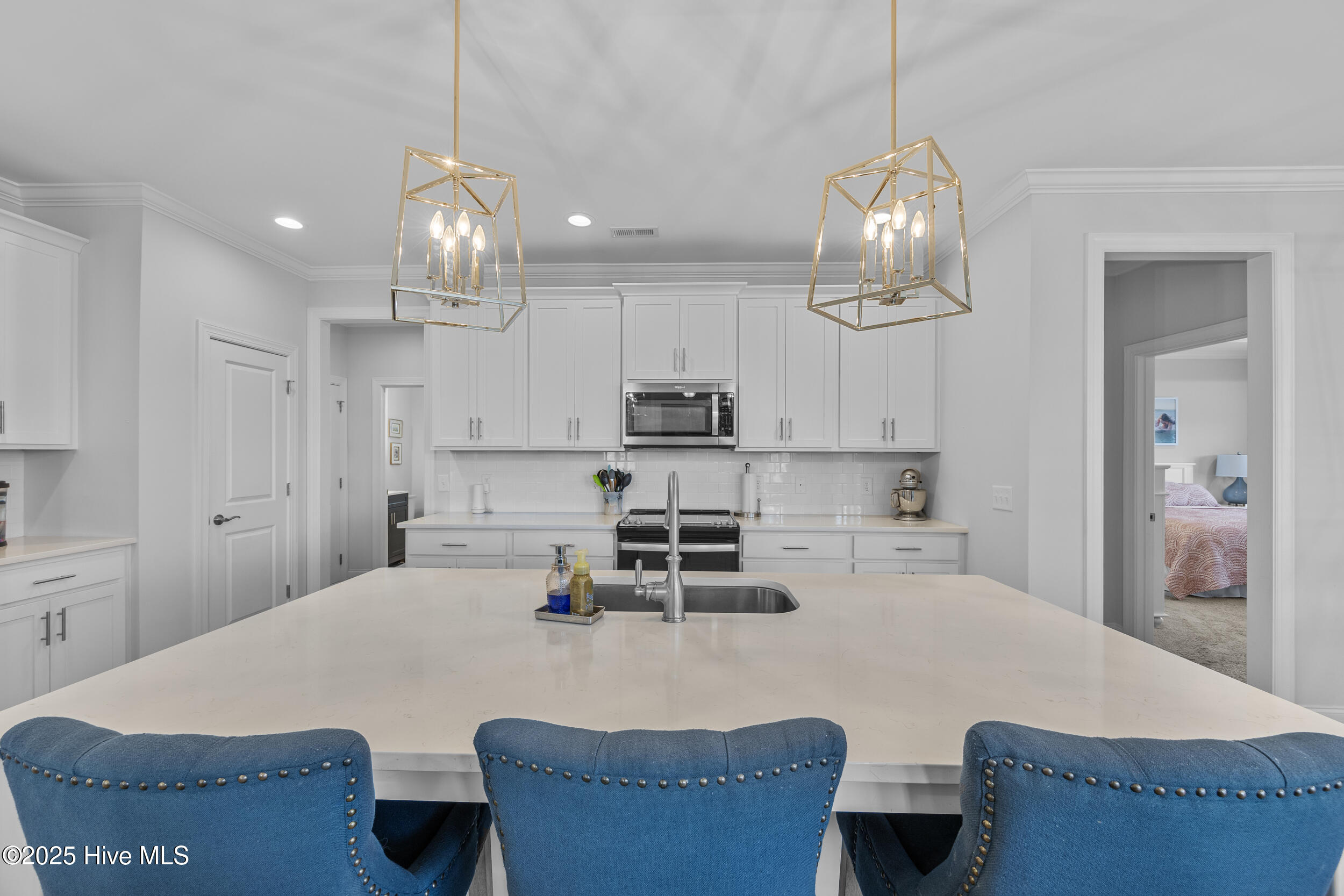 209 W West Yellow Lois Drive