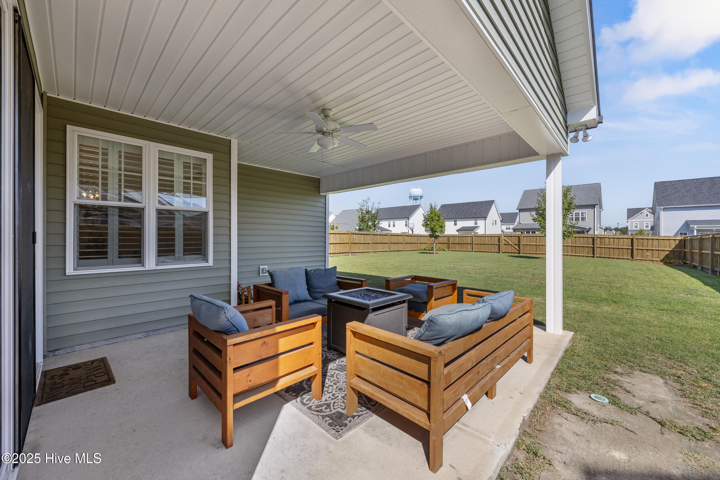 209 W West Yellow Lois Drive