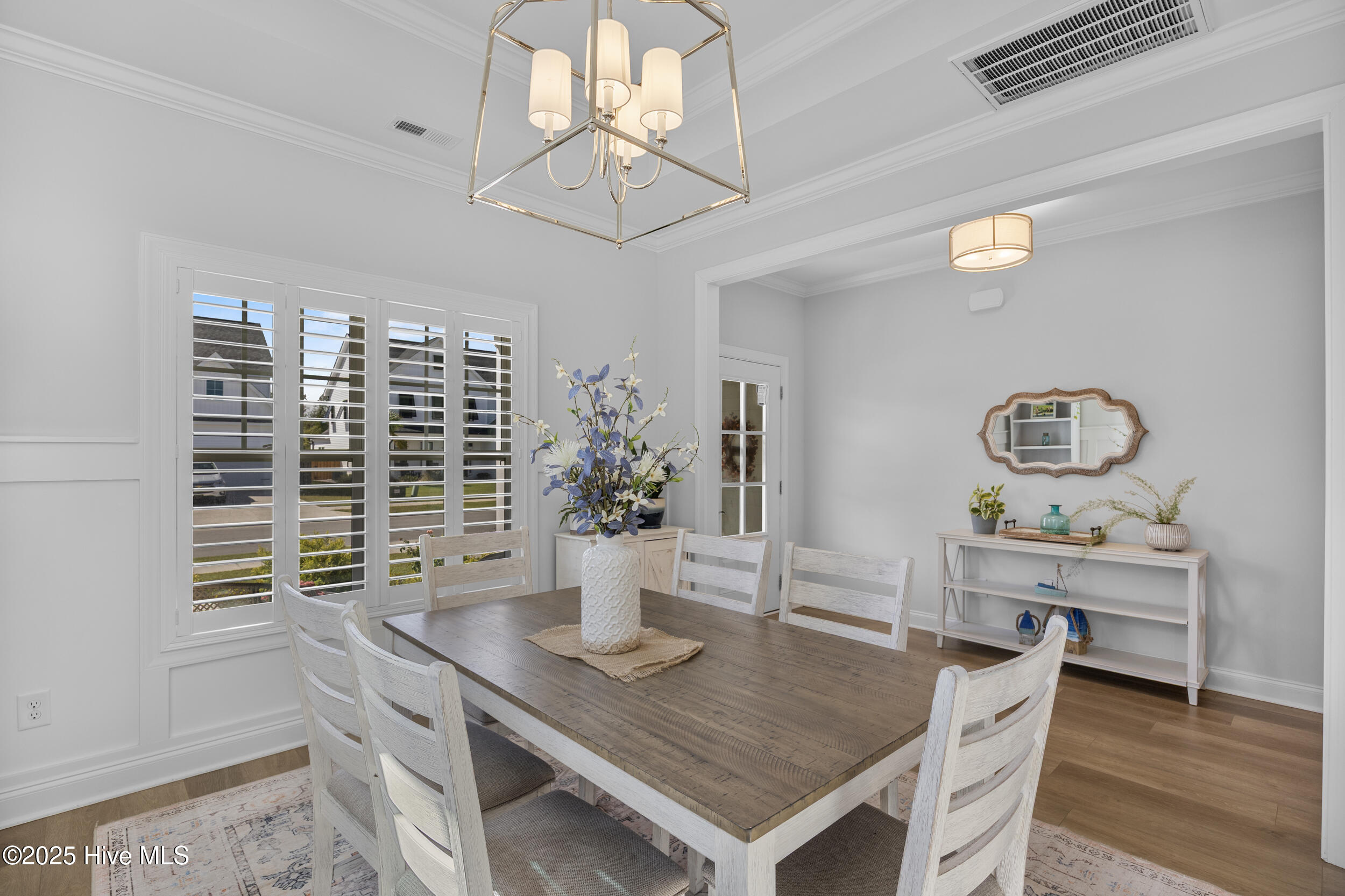 209 W West Yellow Lois Drive