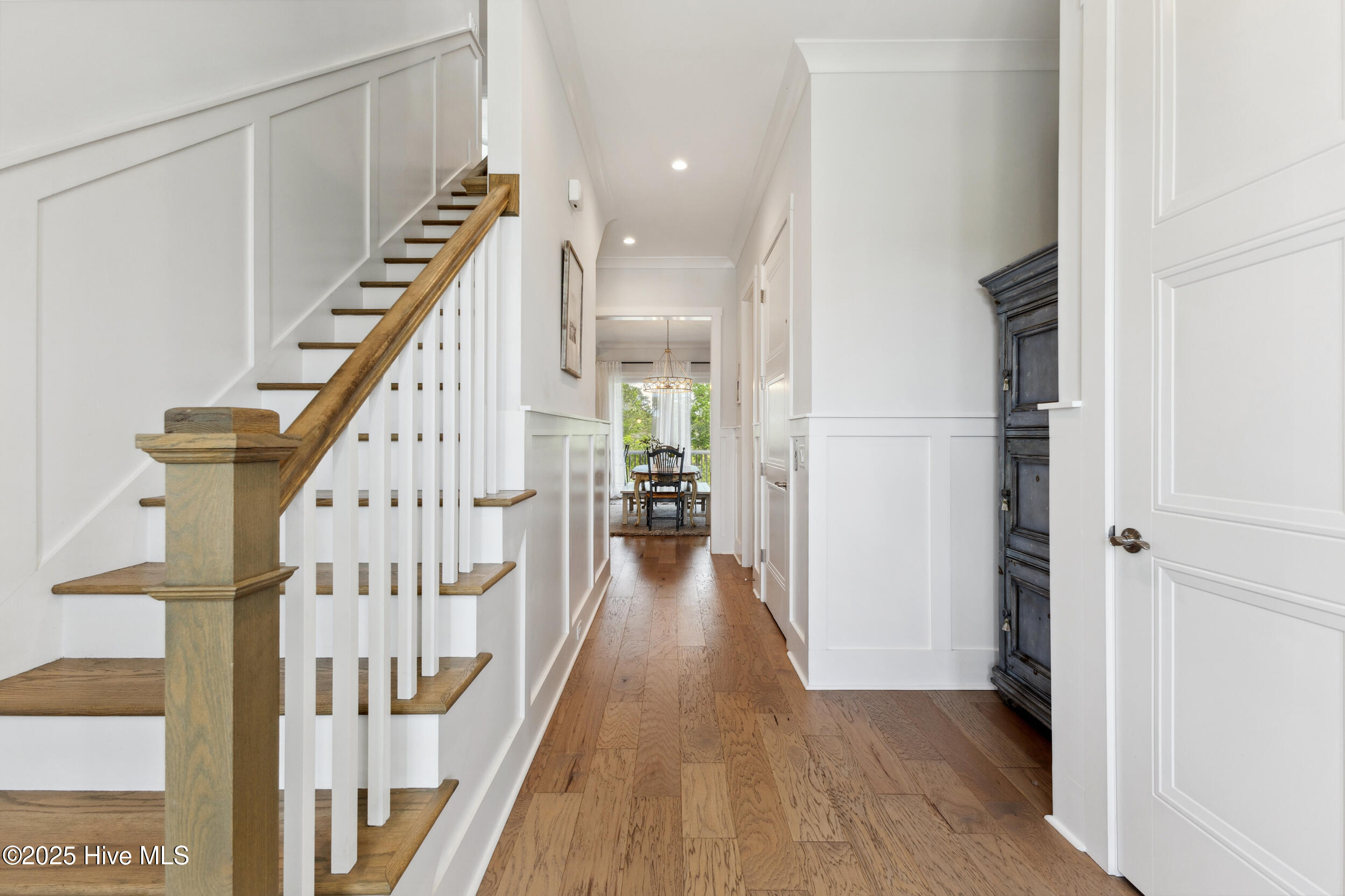 729 Waterstone Drive