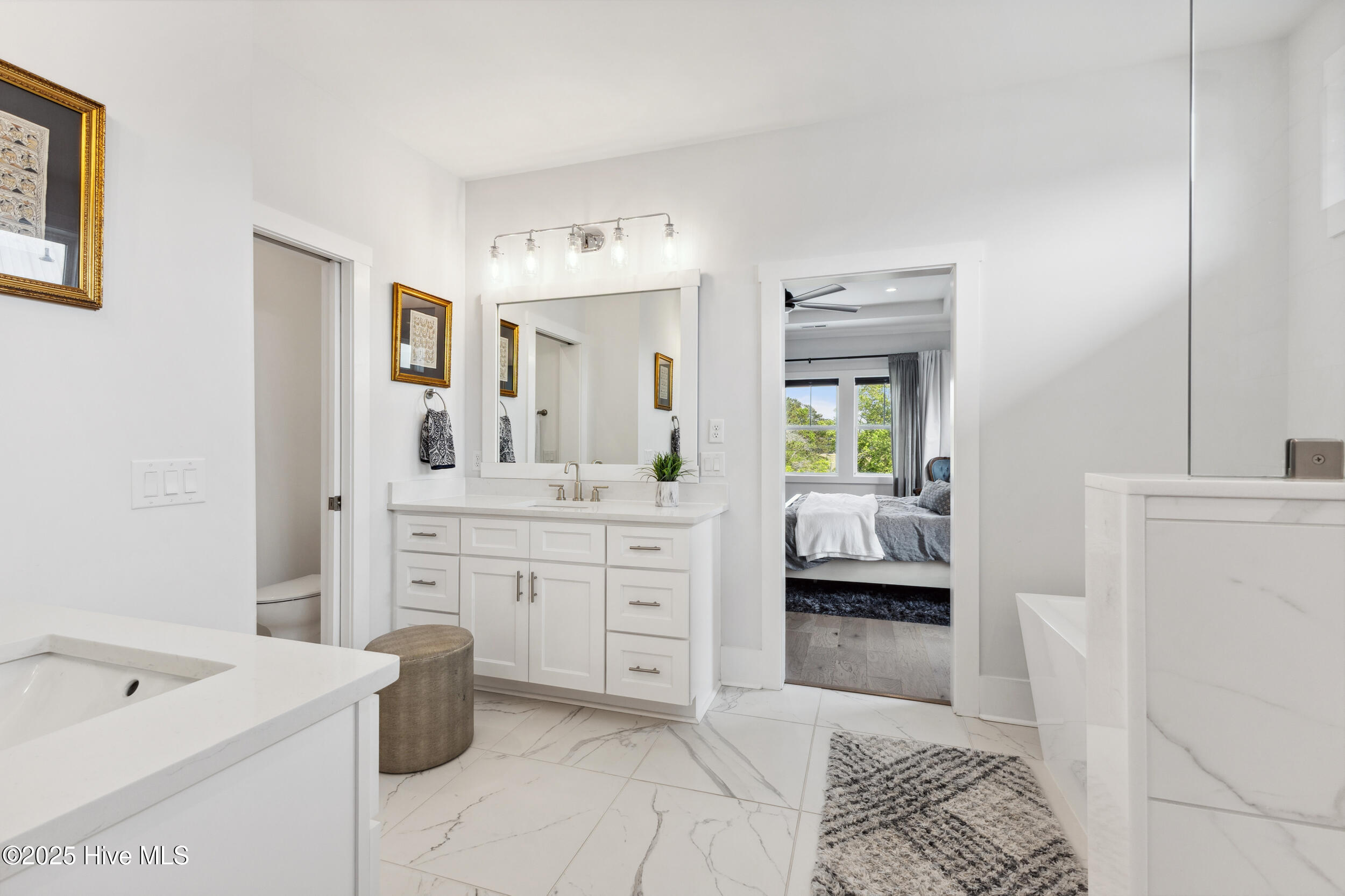 729 Waterstone Drive