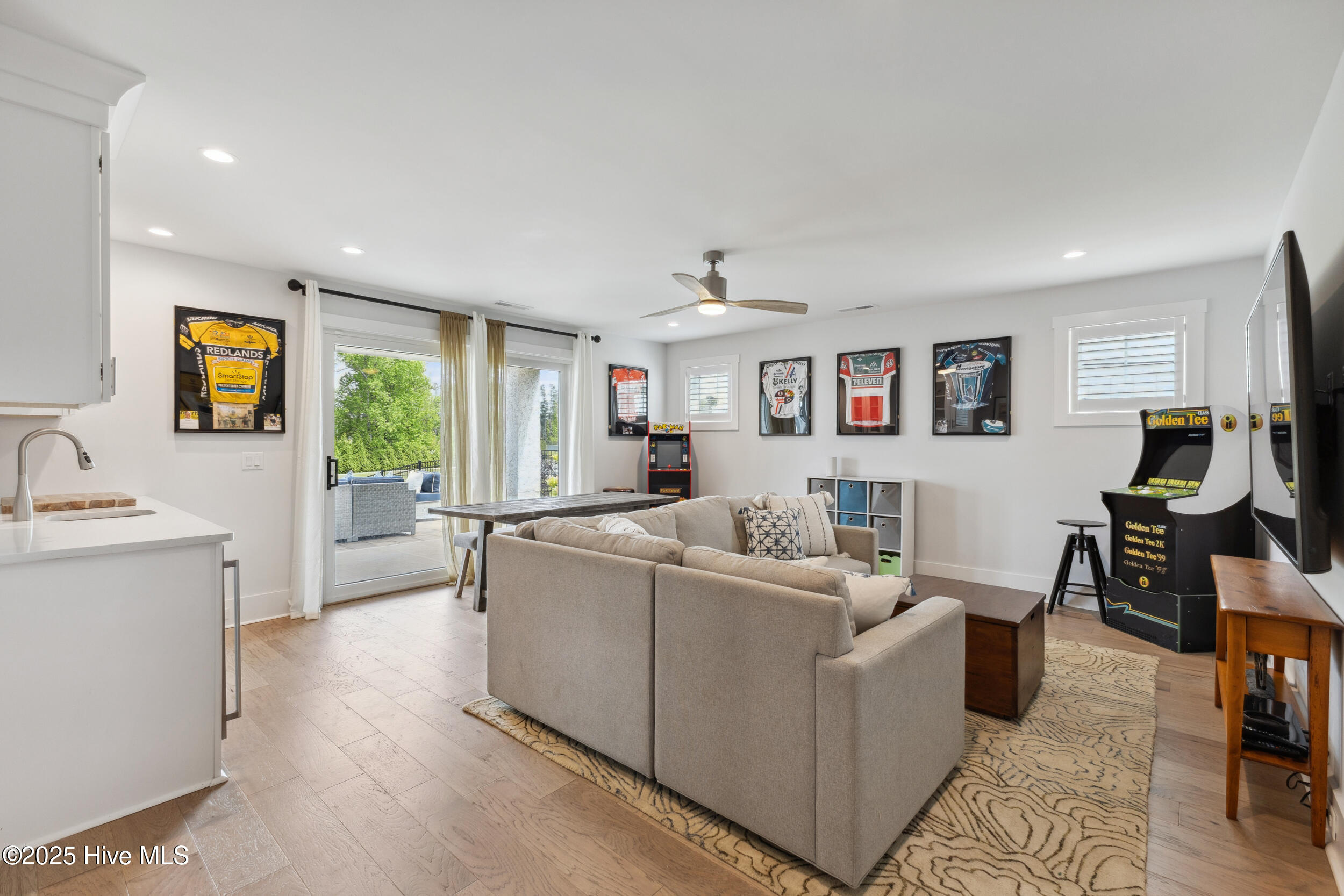 729 Waterstone Drive