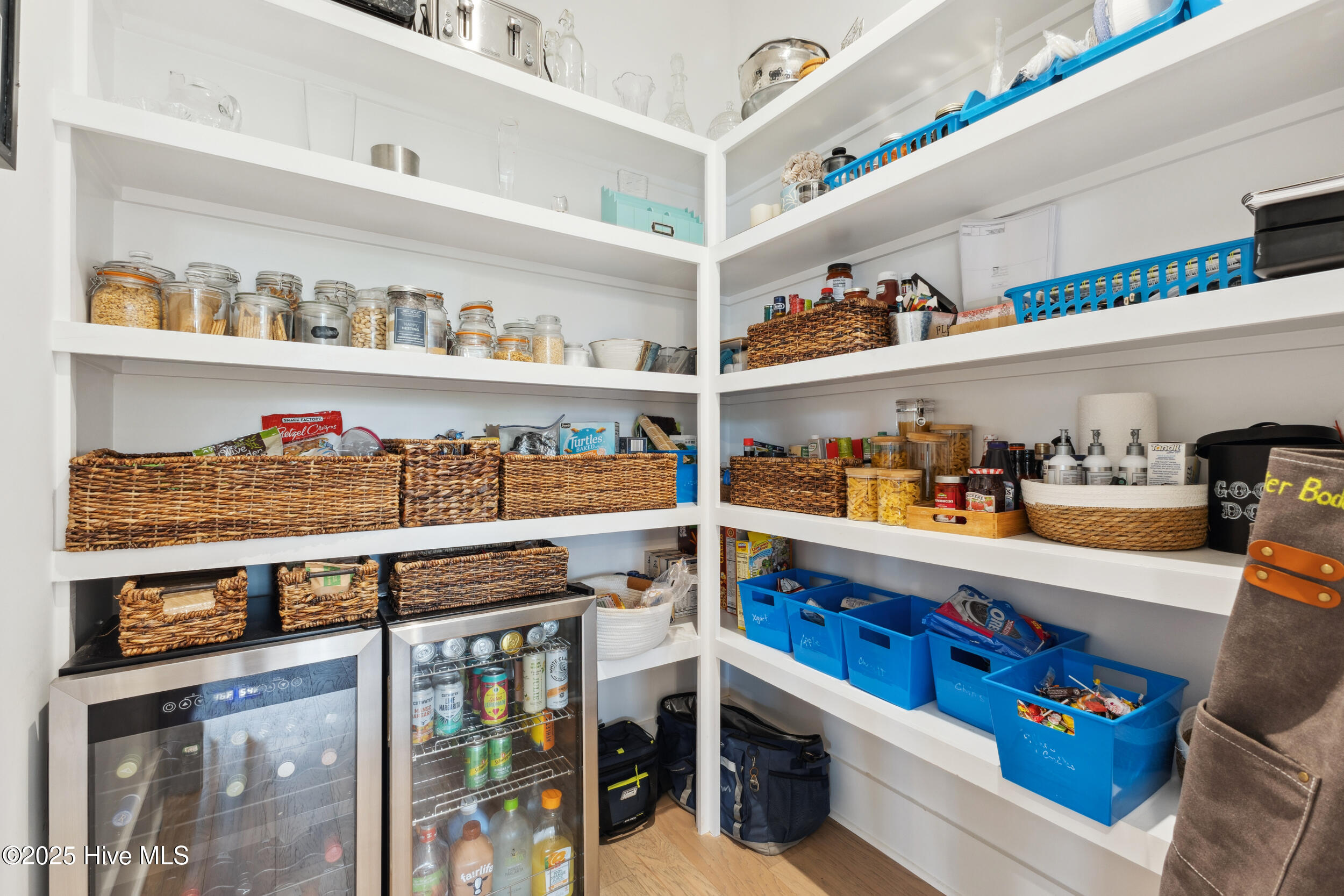 729 Waterstone Drive