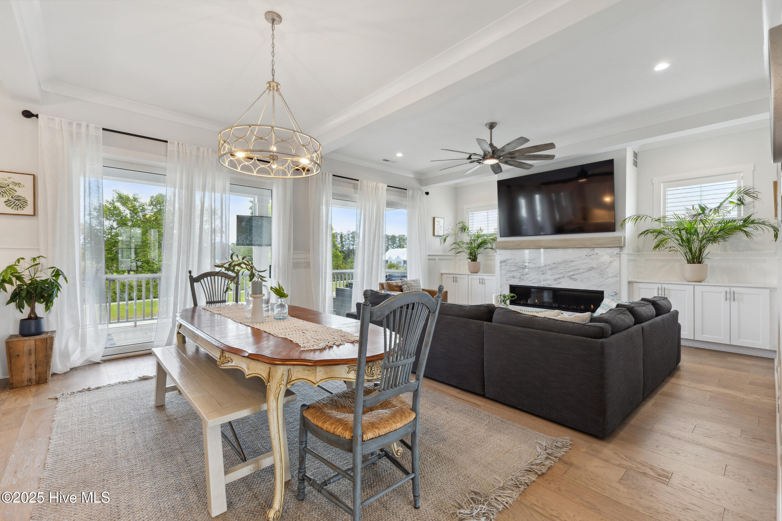 729 Waterstone Drive