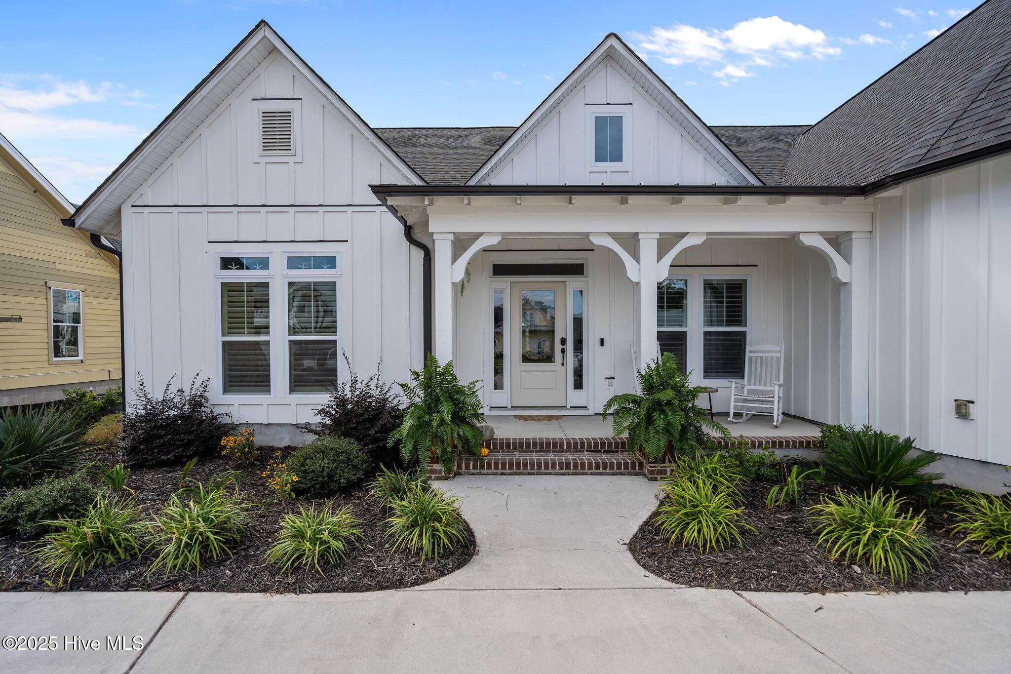 186 E Keel Drive