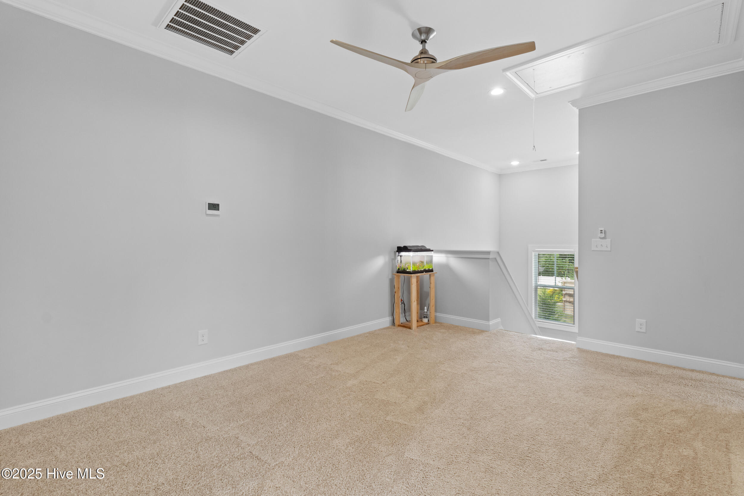 126 Saratoga Way