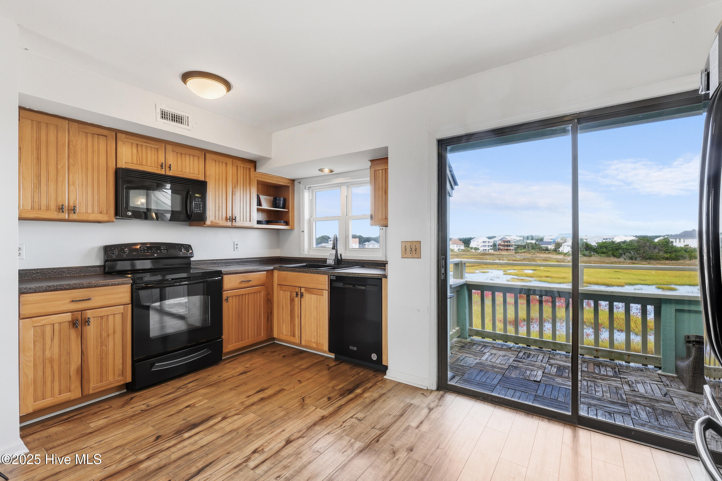 1709 Canal Drive, B11