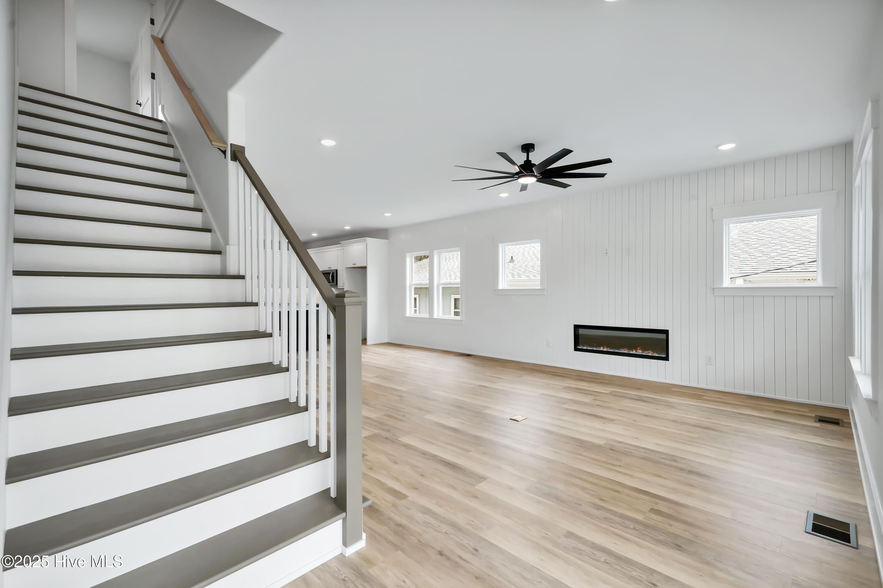 406 Birmingham Avenue, Carolina Beach