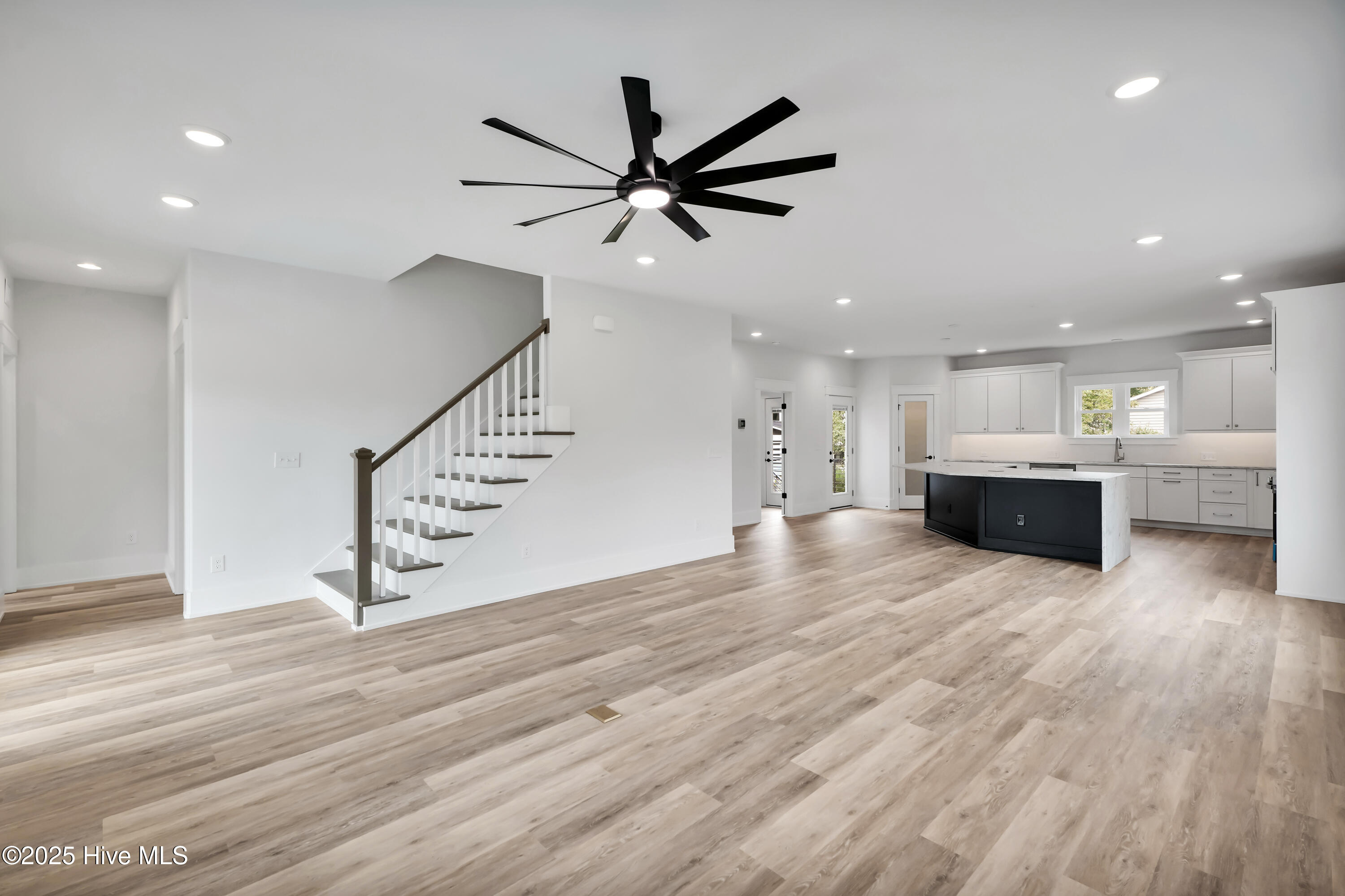 406 Birmingham Avenue, Carolina Beach