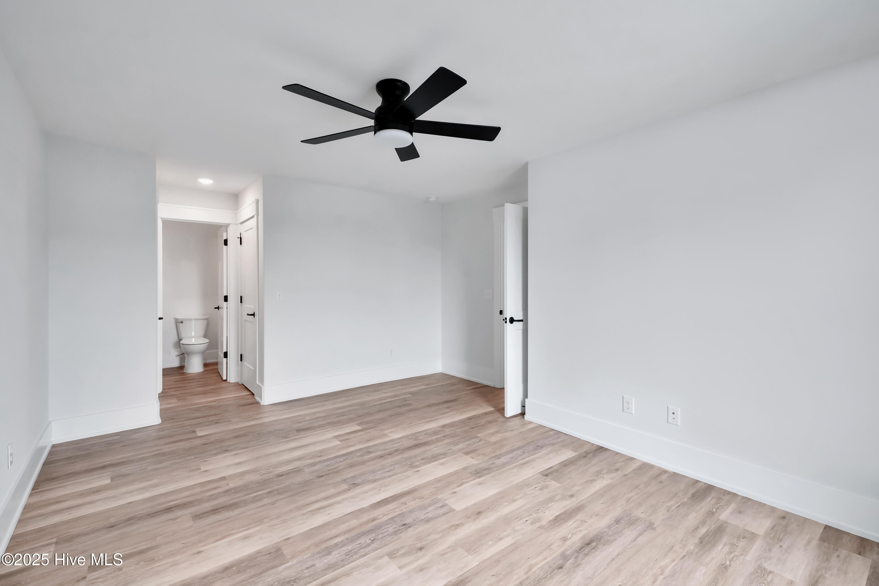 406 Birmingham Avenue, Carolina Beach