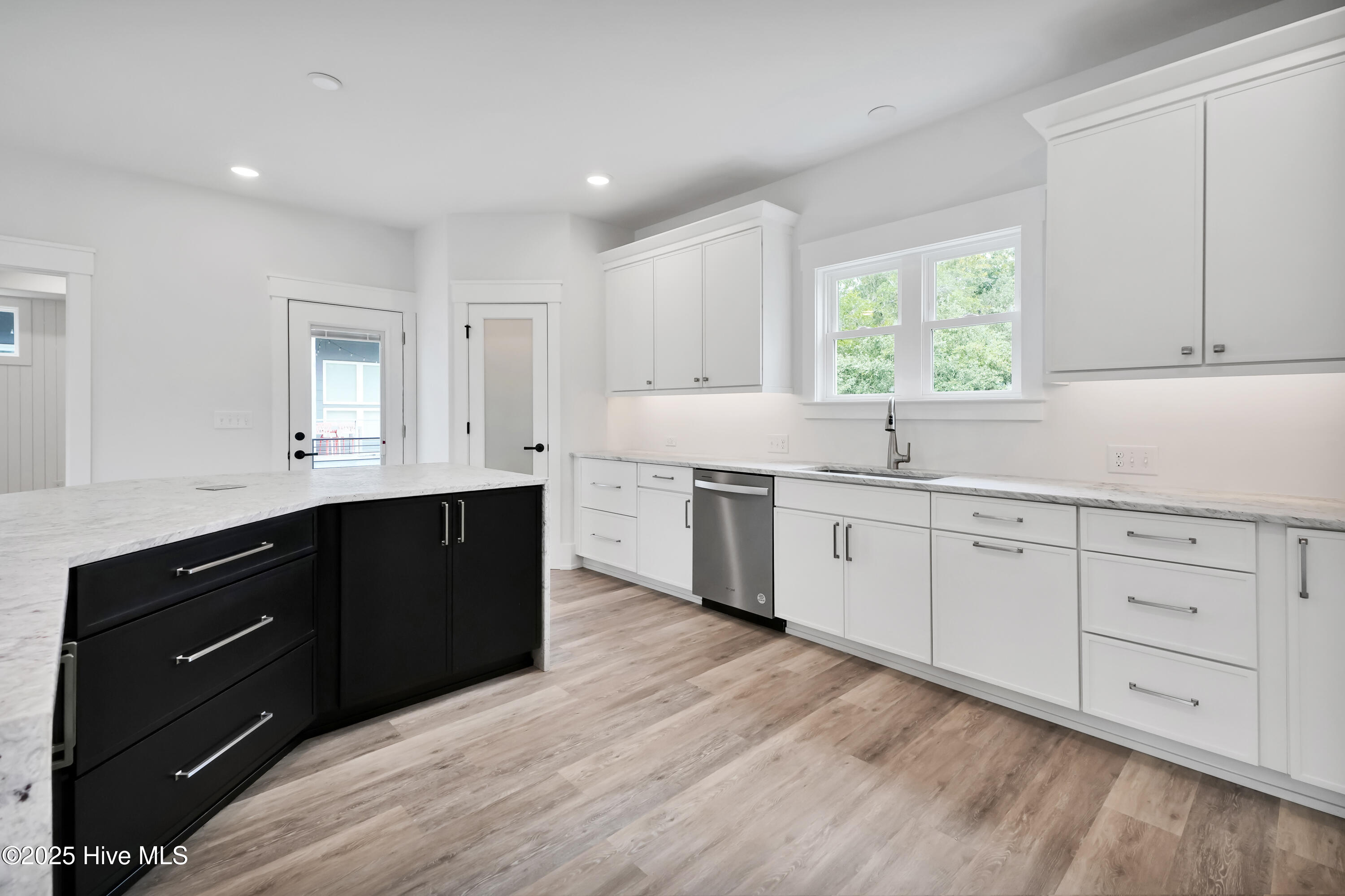 406 Birmingham Avenue, Carolina Beach