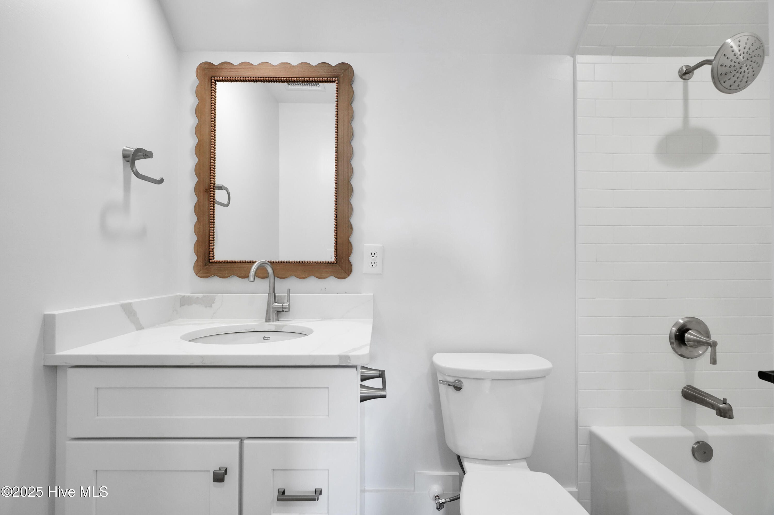 406 Birmingham Avenue, Carolina Beach