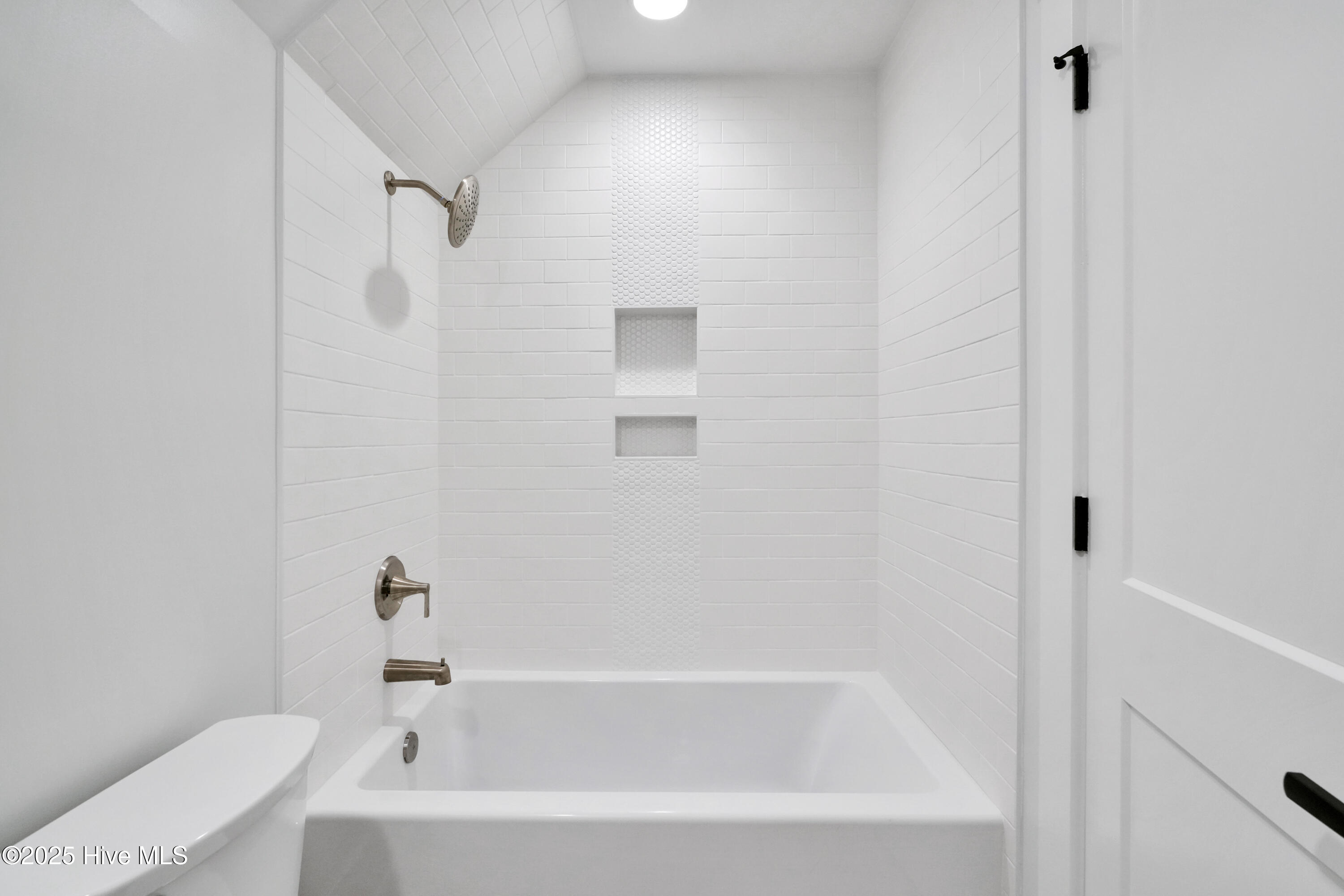 406 Birmingham Avenue, Carolina Beach