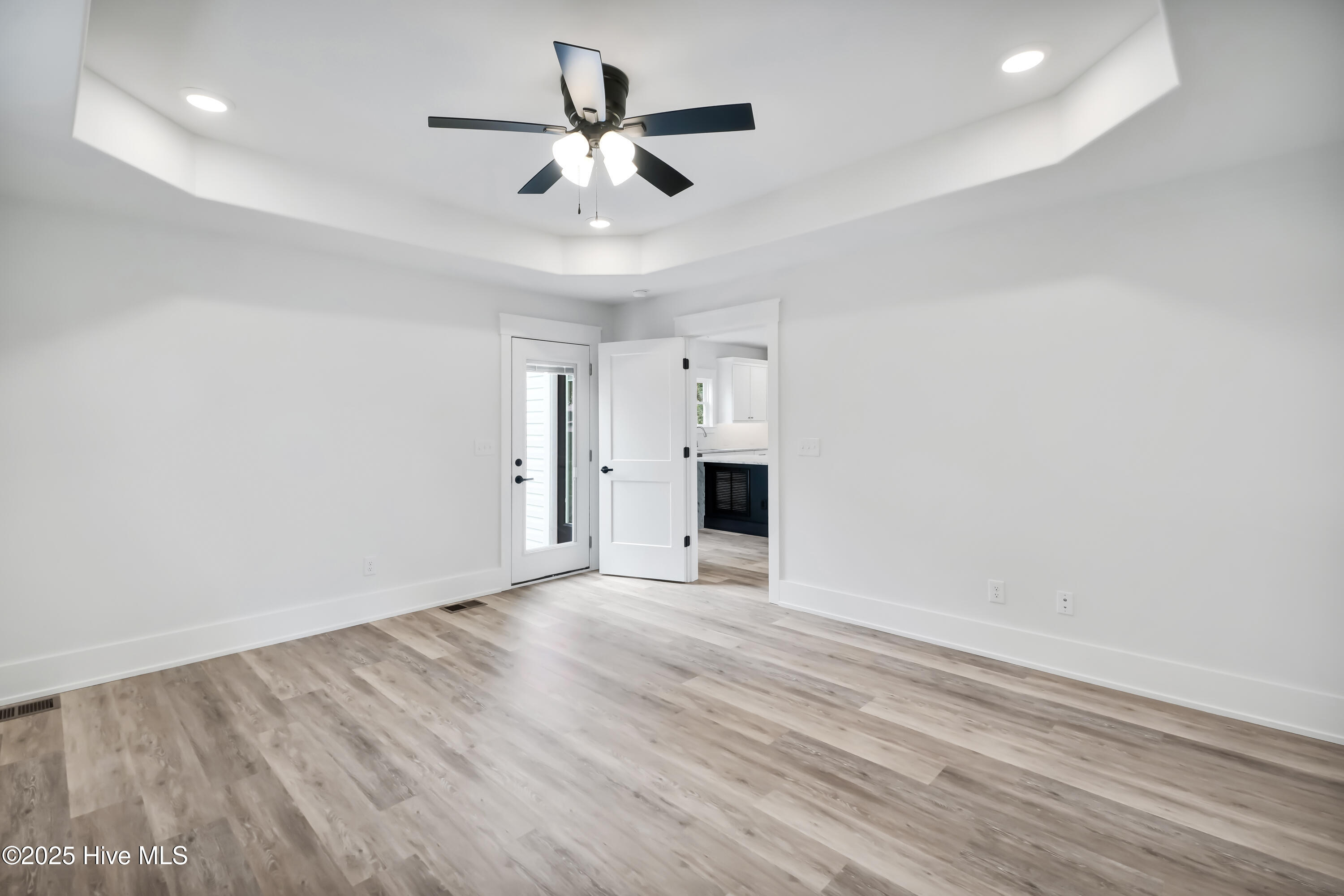 406 Birmingham Avenue, Carolina Beach