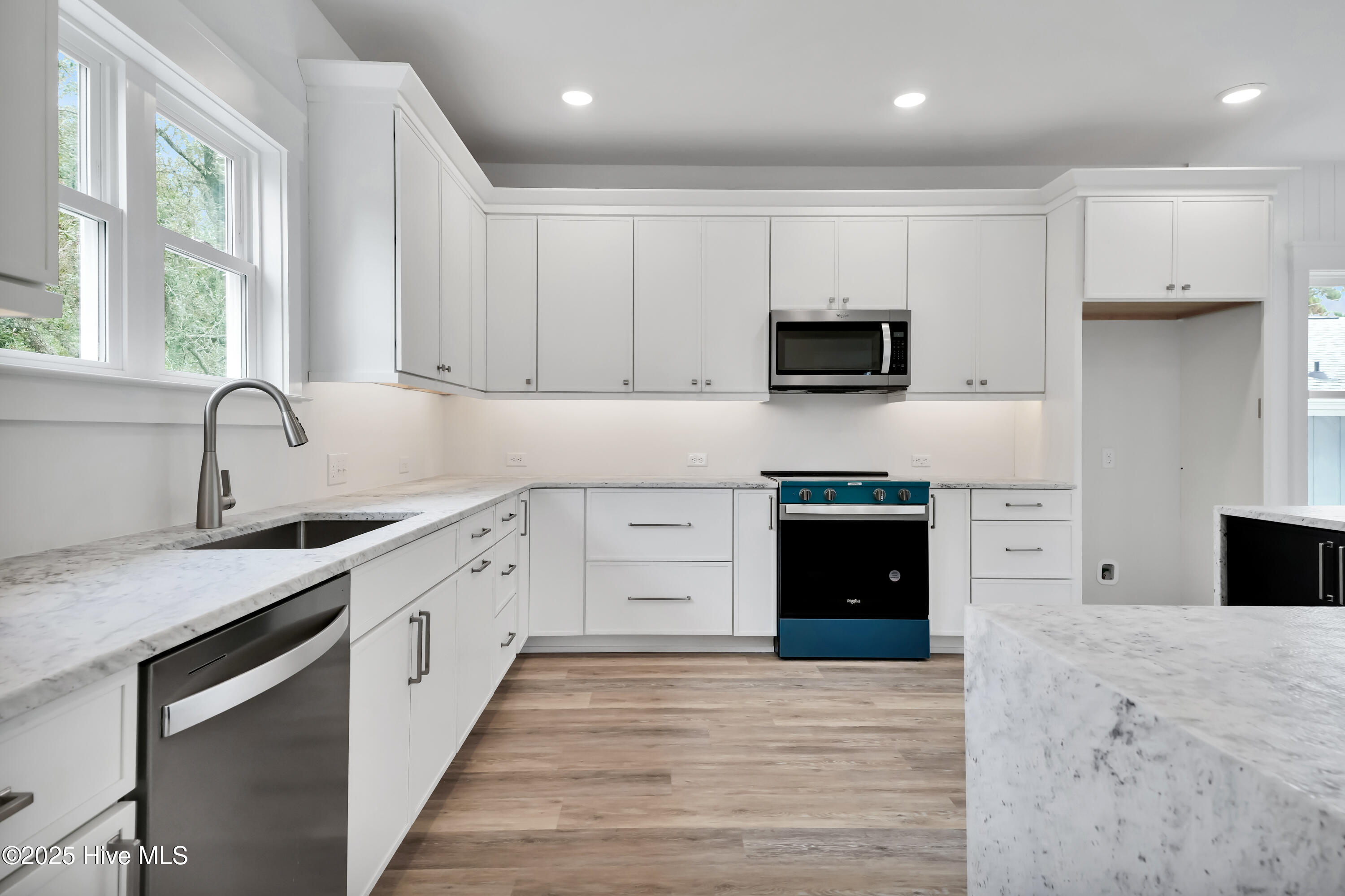 406 Birmingham Avenue, Carolina Beach