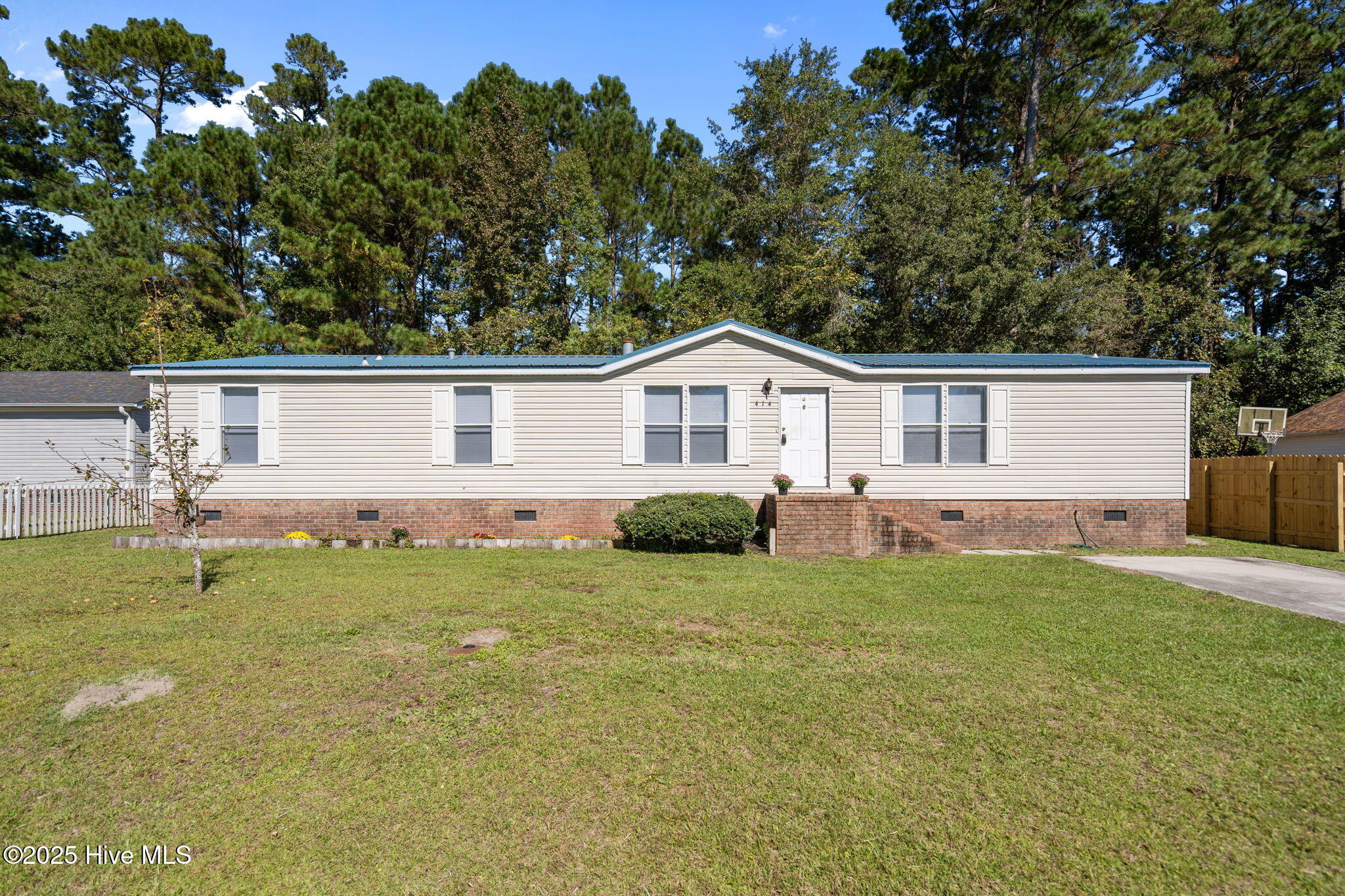 414 Evanston Drive, Leland