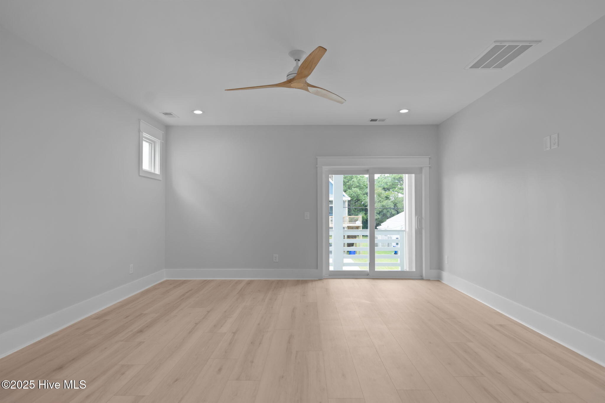 209 Spartanburg Avenue, 1 & 2, Carolina Beach Unit: 1 & 2