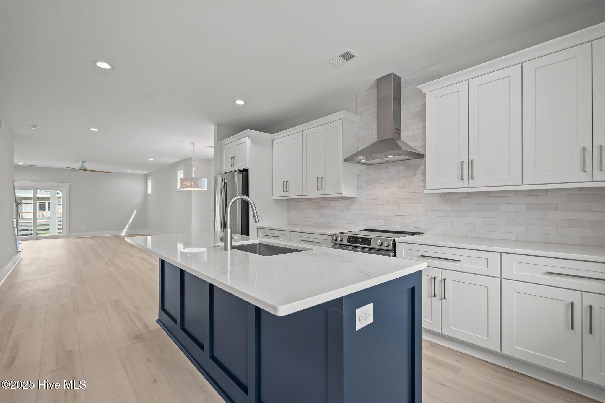 209 Spartanburg Avenue, 1 & 2, Carolina Beach Unit: 1 & 2