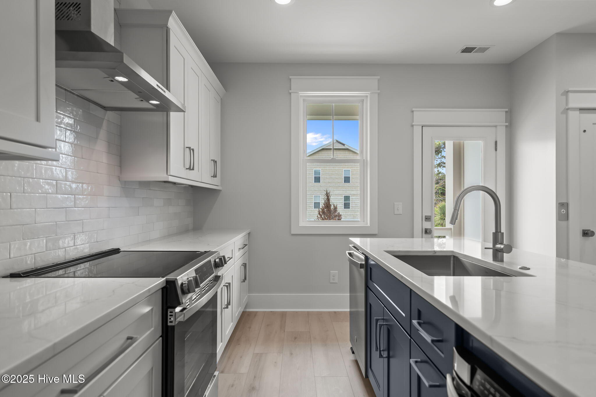 209 Spartanburg Avenue, 1 & 2, Carolina Beach Unit: 1 & 2