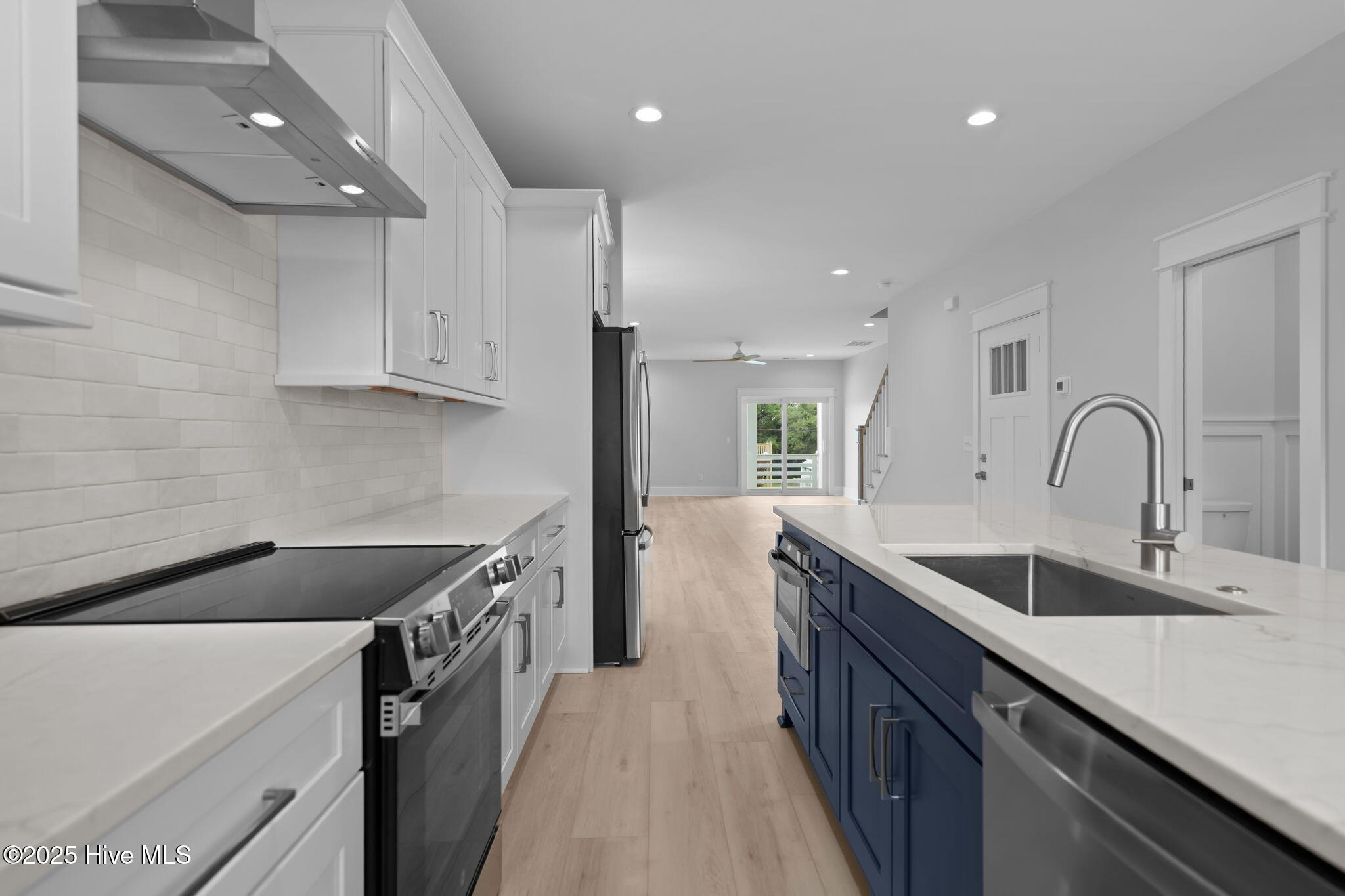 209 Spartanburg Avenue, 1 & 2, Carolina Beach Unit: 1 & 2