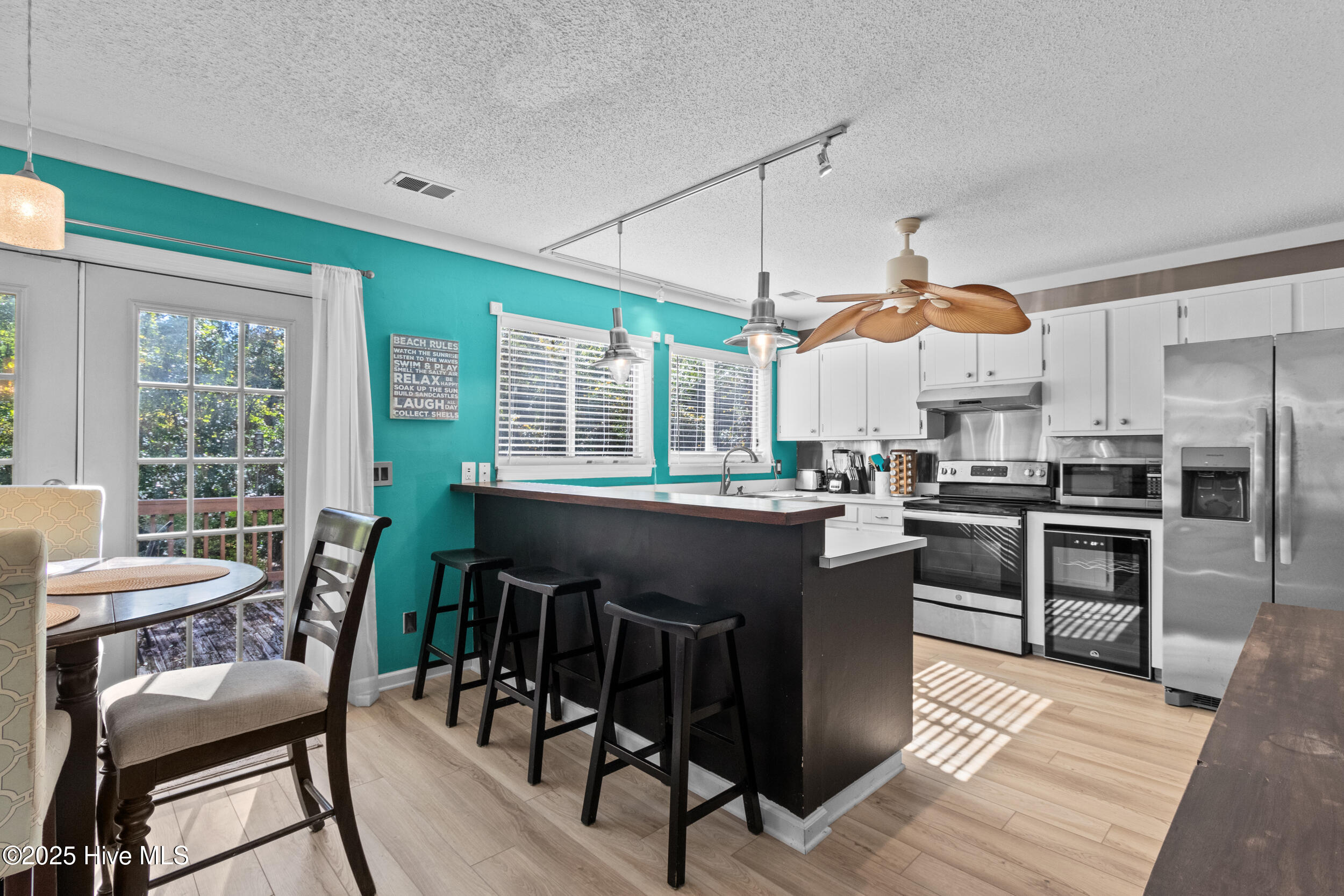 113 Long John Silver Drive