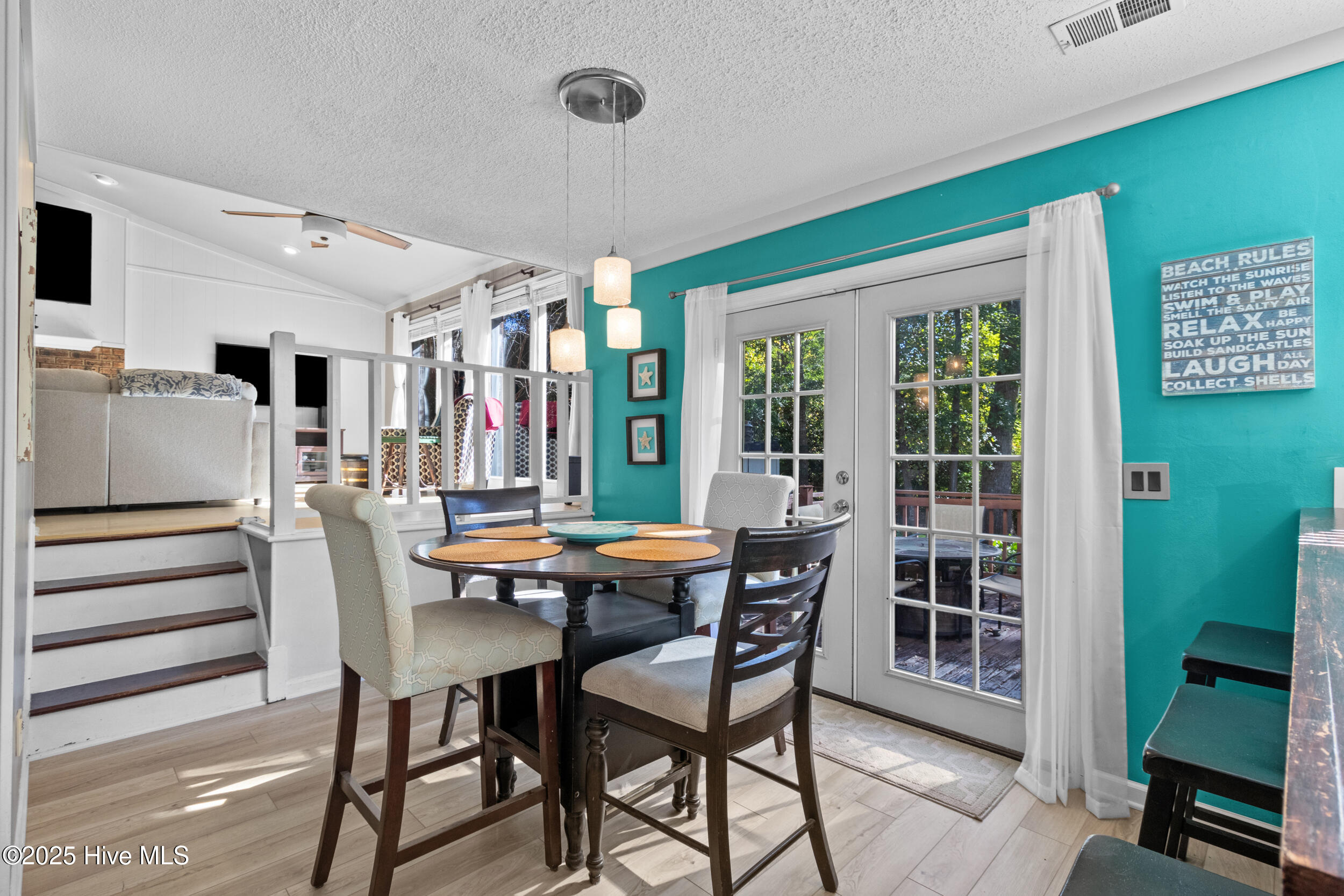 113 Long John Silver Drive