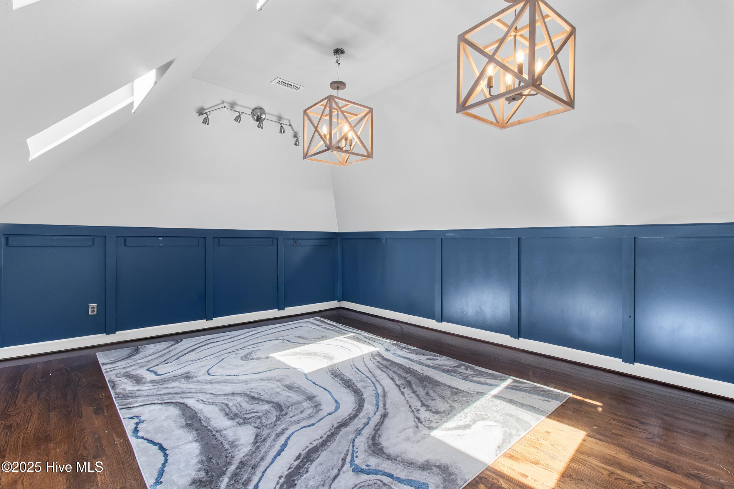 3513 Saint Francis Drive