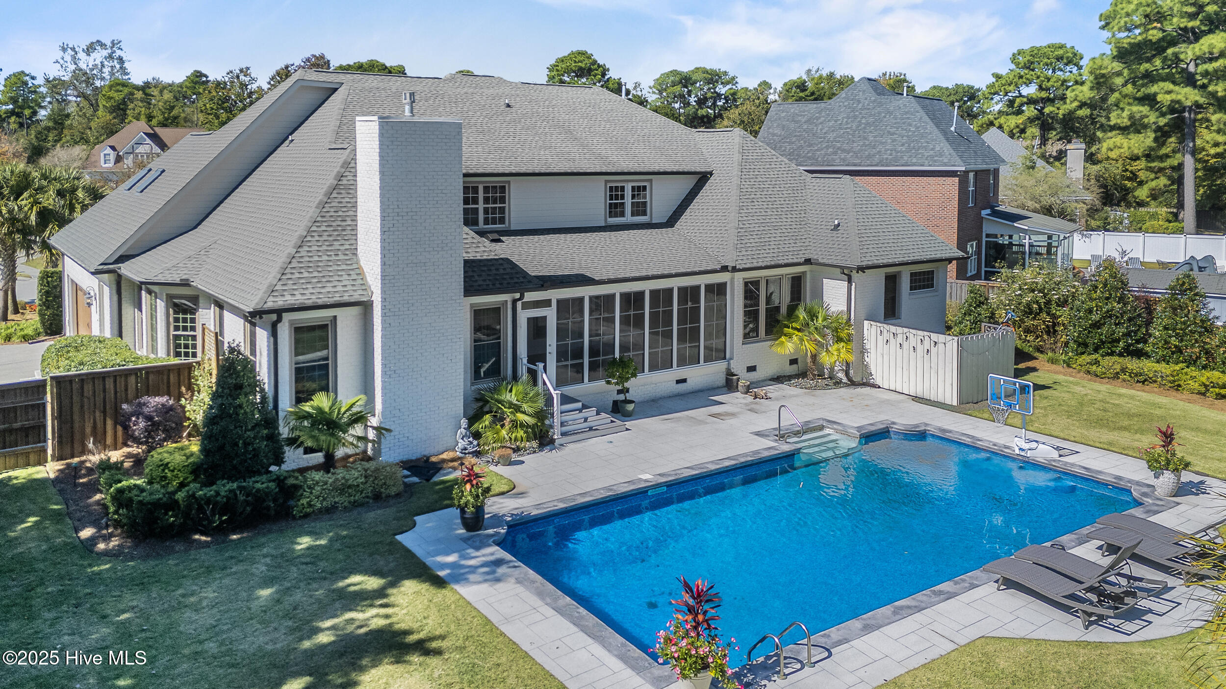 3513 Saint Francis Drive