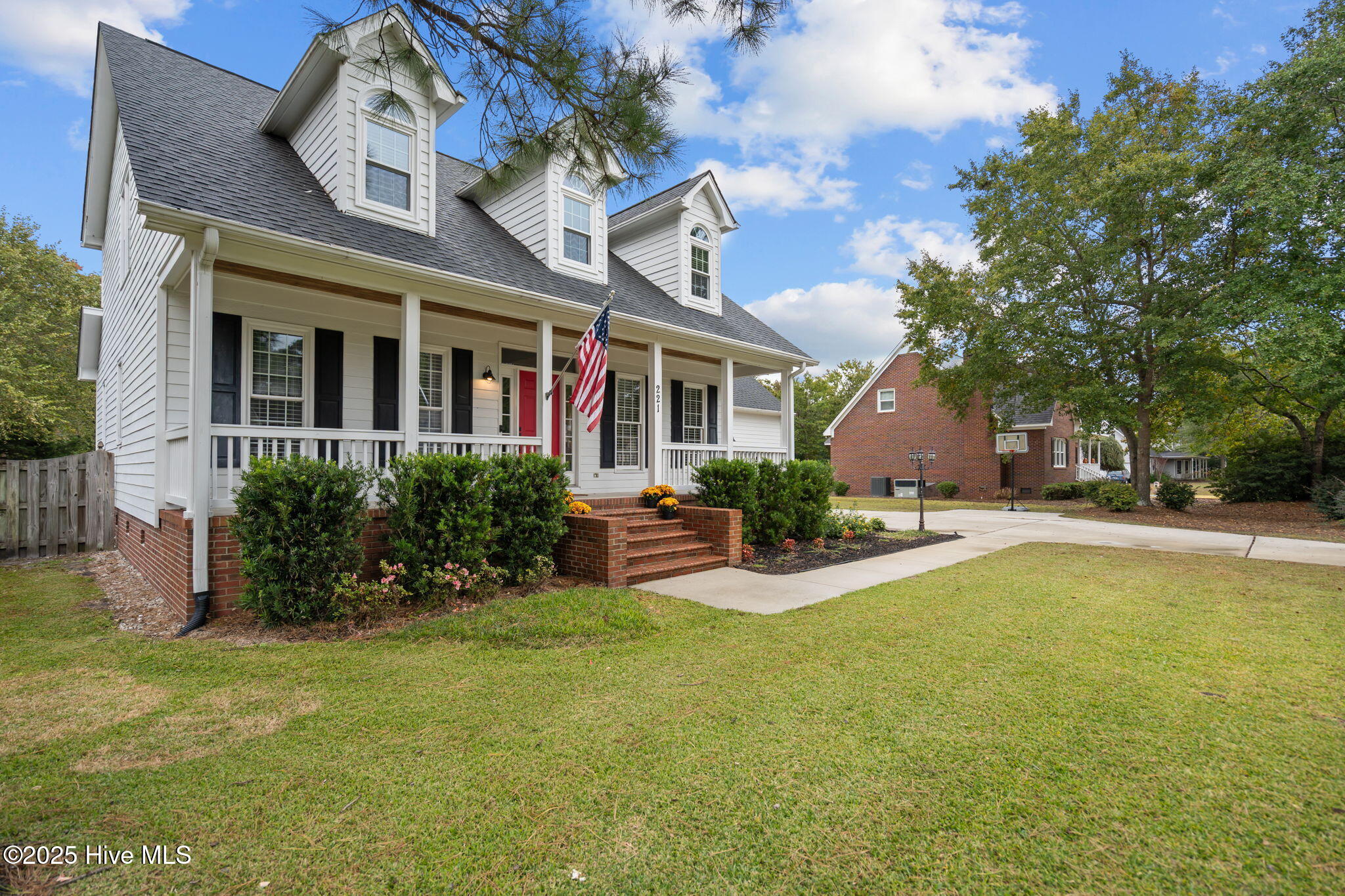 221 Windsong Road