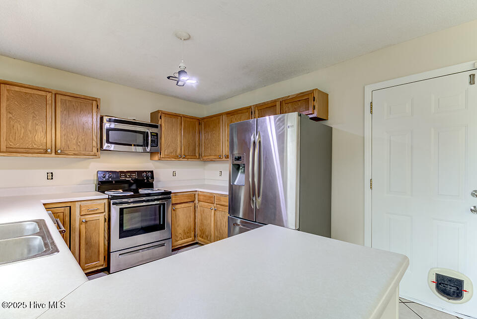 7311 Wolfhound Court