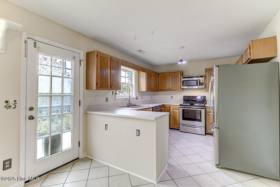 7311 Wolfhound Court